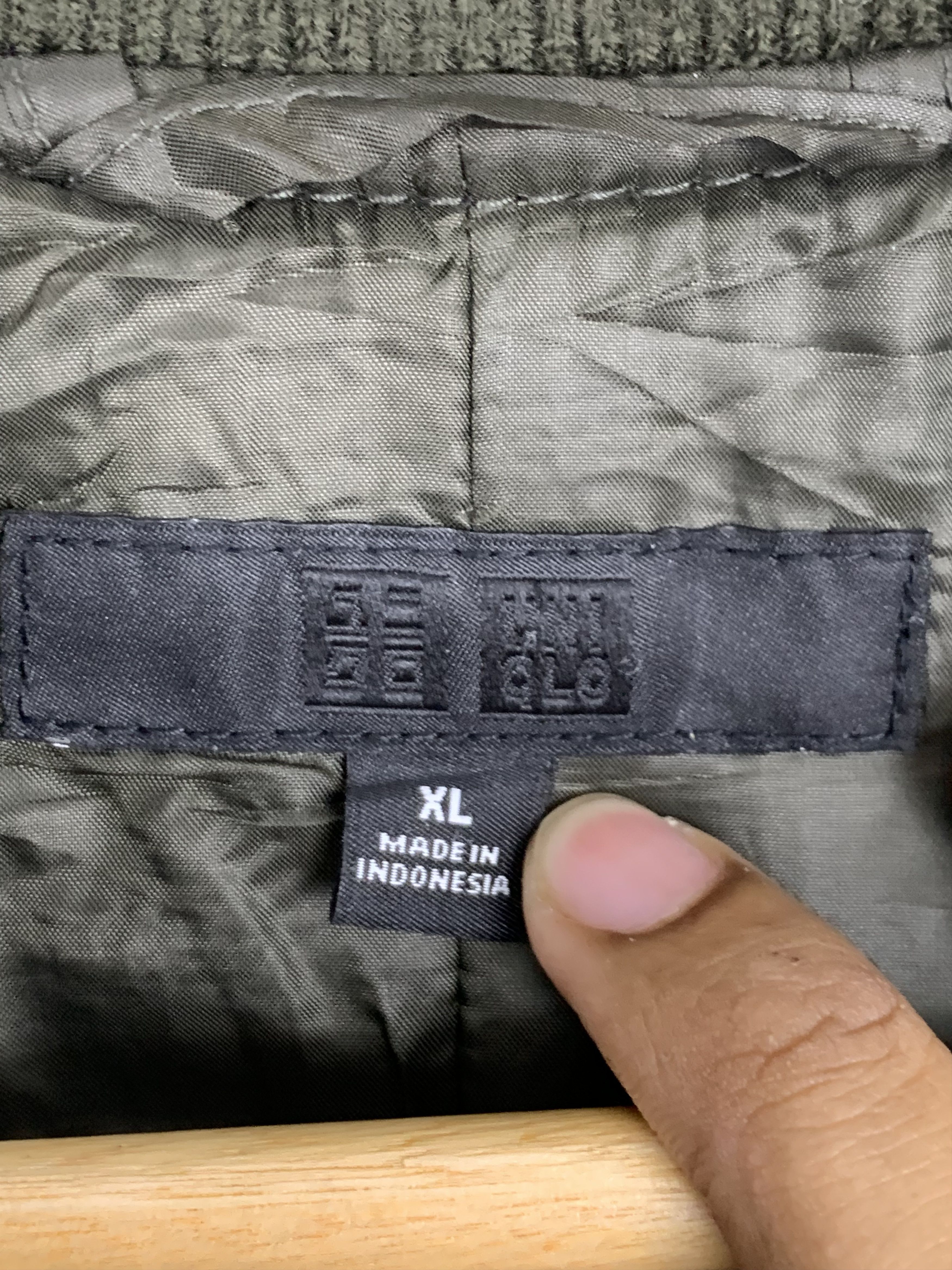 Uniqlo Vintage UNIQLO Zip Bombers Jacket J0618 Size US M / EU 48-50 / 2 - 9 Thumbnail
