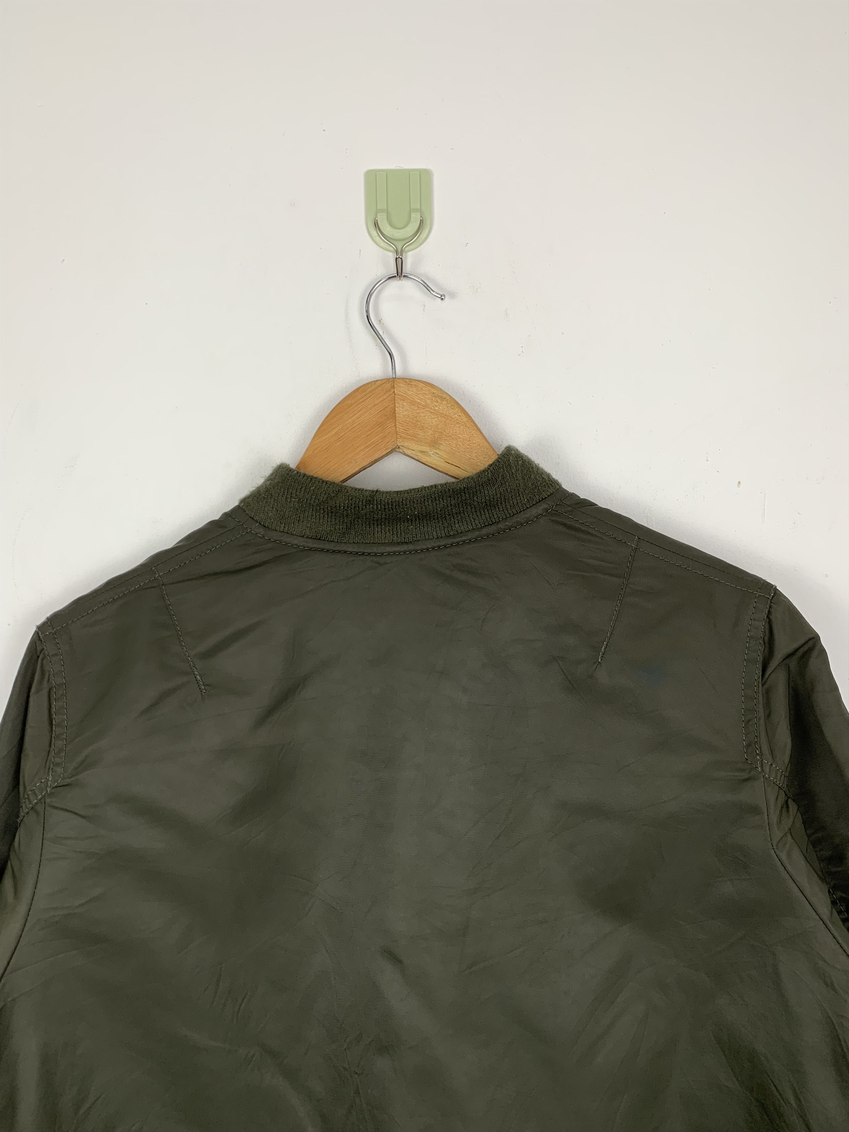 Uniqlo Vintage UNIQLO Zip Bombers Jacket J0618 Size US M / EU 48-50 / 2 - 8 Thumbnail