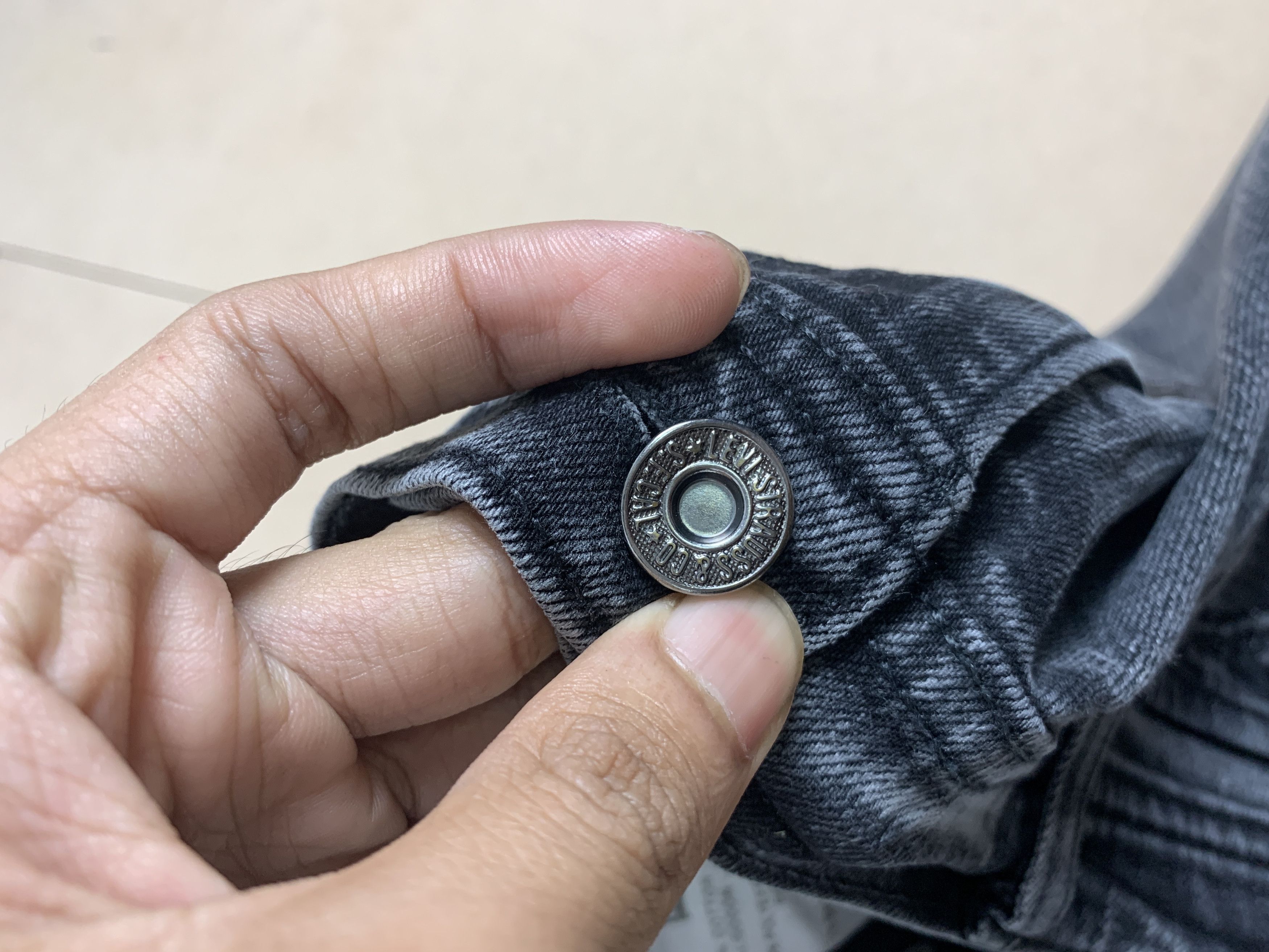 Levi's Vintage Levi's 505 Women Black Tab Faded Black Jeans Size 32" / US 10 / IT 46 - 14 Thumbnail