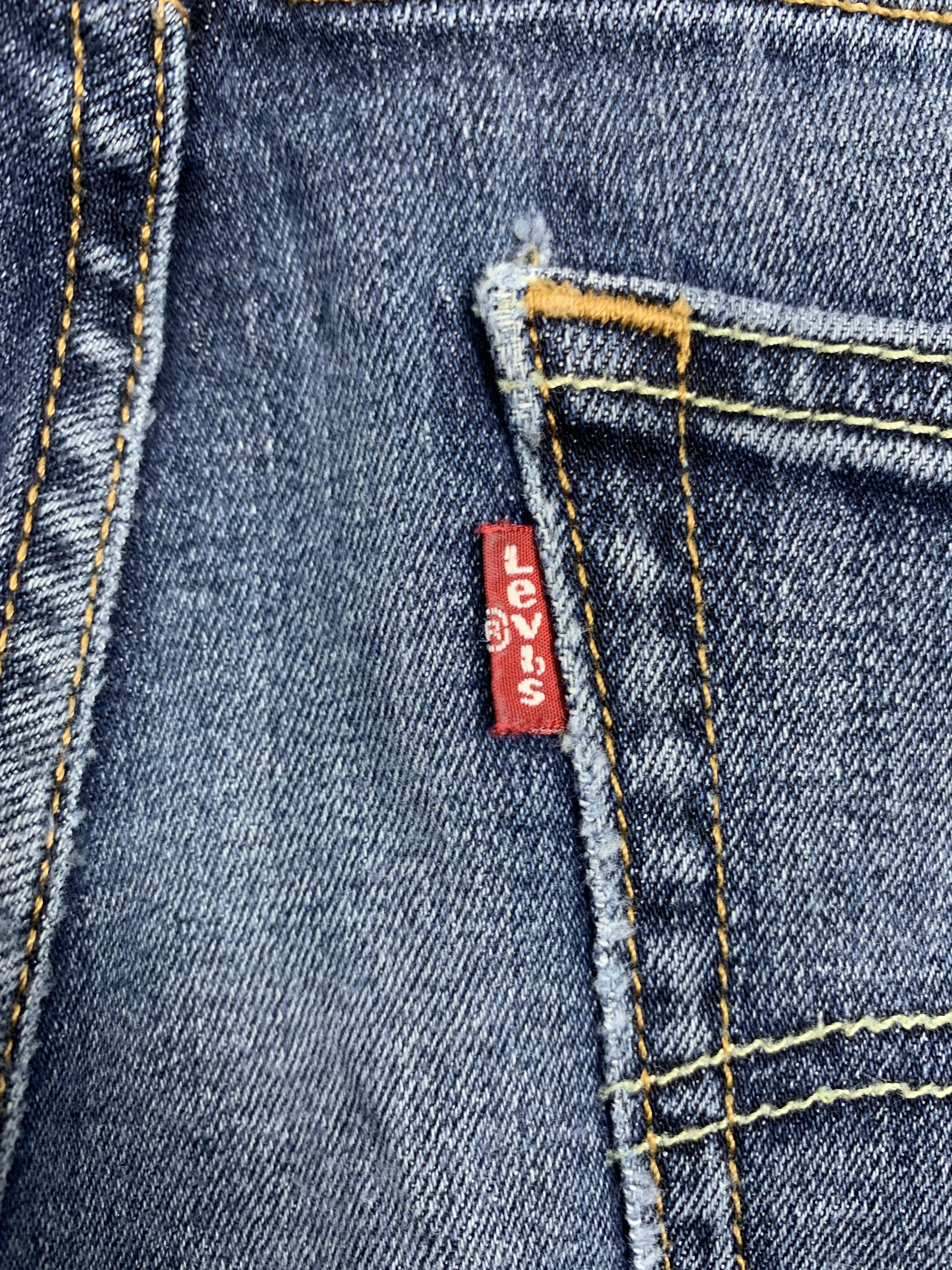 Levi's Vintage Levis 511 Slim Fit Faded Blue Jeans Size US 34 / EU 50 - 9 Thumbnail