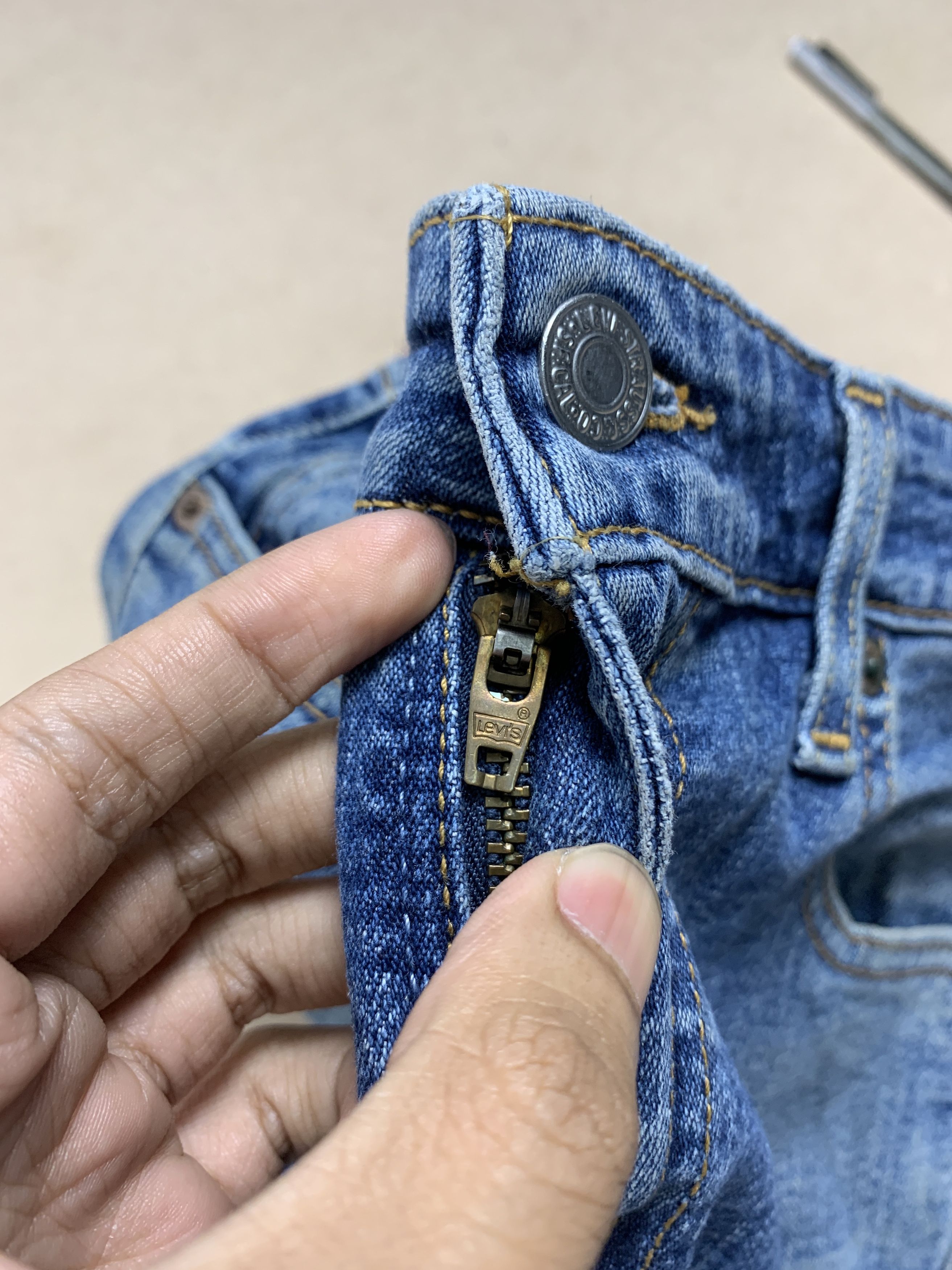 Levi's Vintage LEVI'S 518 Flared Bootcut Mid Wash Jeans Size 26" / US 2 / IT 38 - 14 Thumbnail