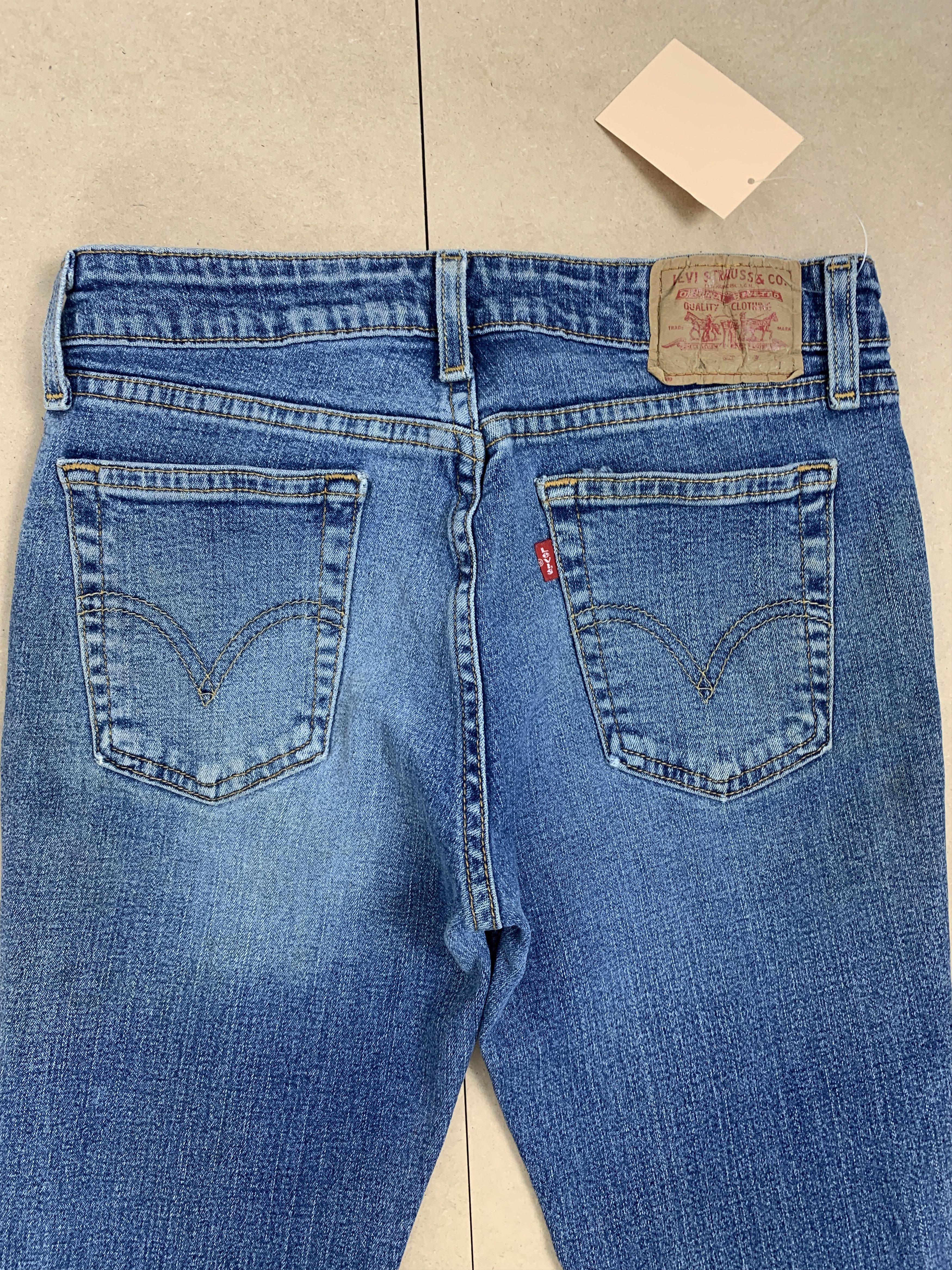 Levi's Vintage LEVI'S 518 Flared Bootcut Mid Wash Jeans Size 26" / US 2 / IT 38 - 7 Thumbnail