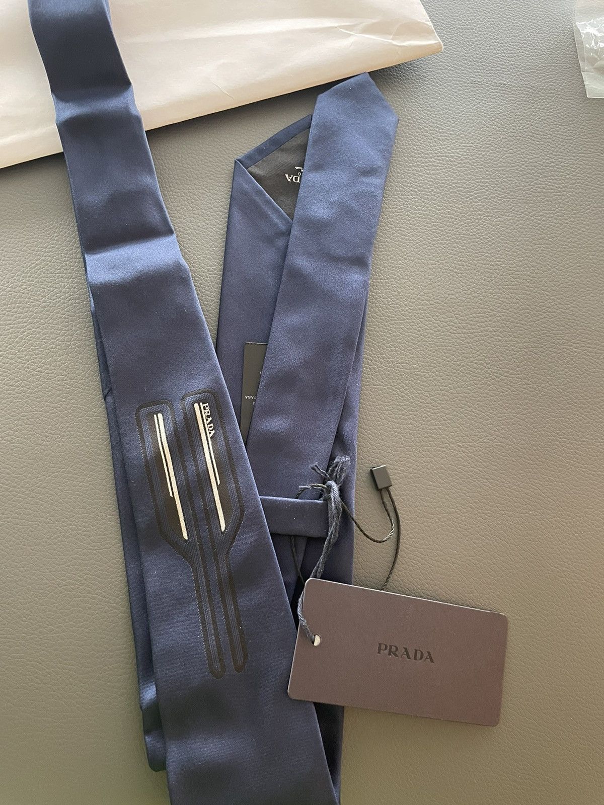 Prada RareSuper Runway Classic Iconic Prada Logo 100% Silk Tie New Size ONE SIZE - 11 Thumbnail
