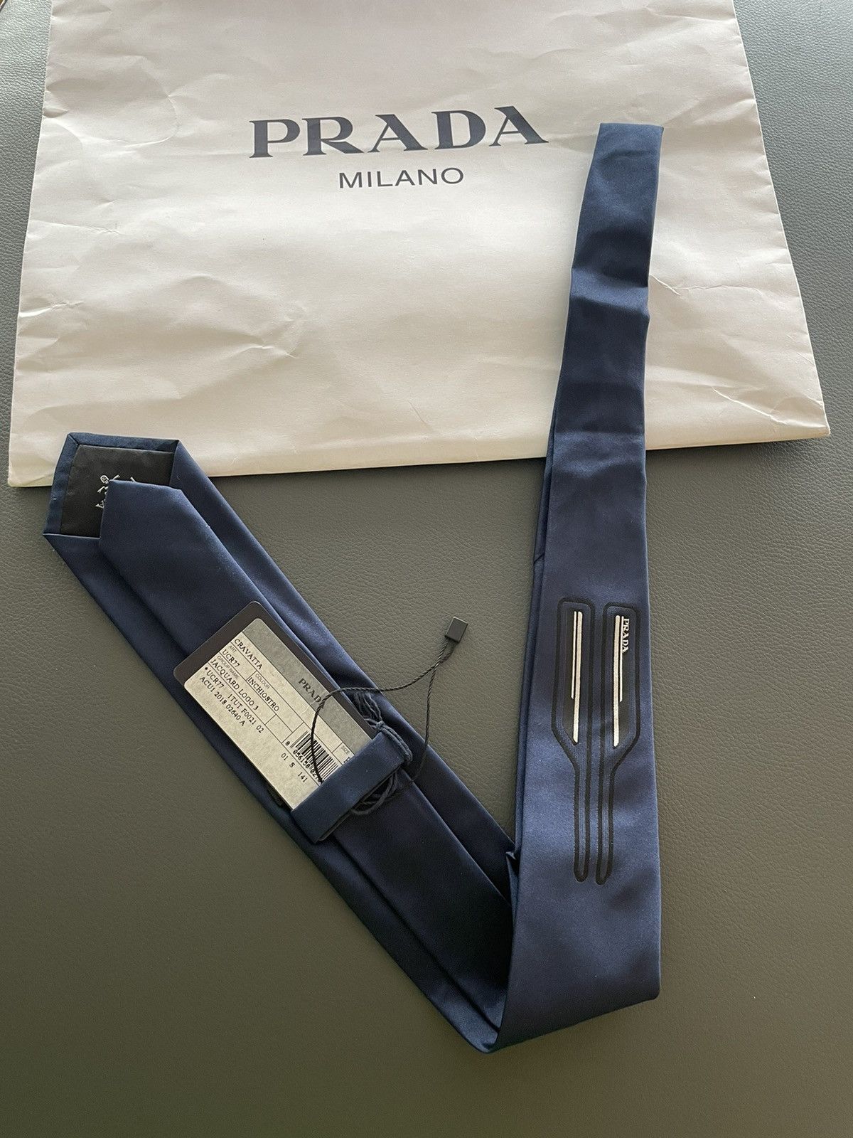 Prada RareSuper Runway Classic Iconic Prada Logo 100% Silk Tie New Size ONE SIZE - 7 Thumbnail