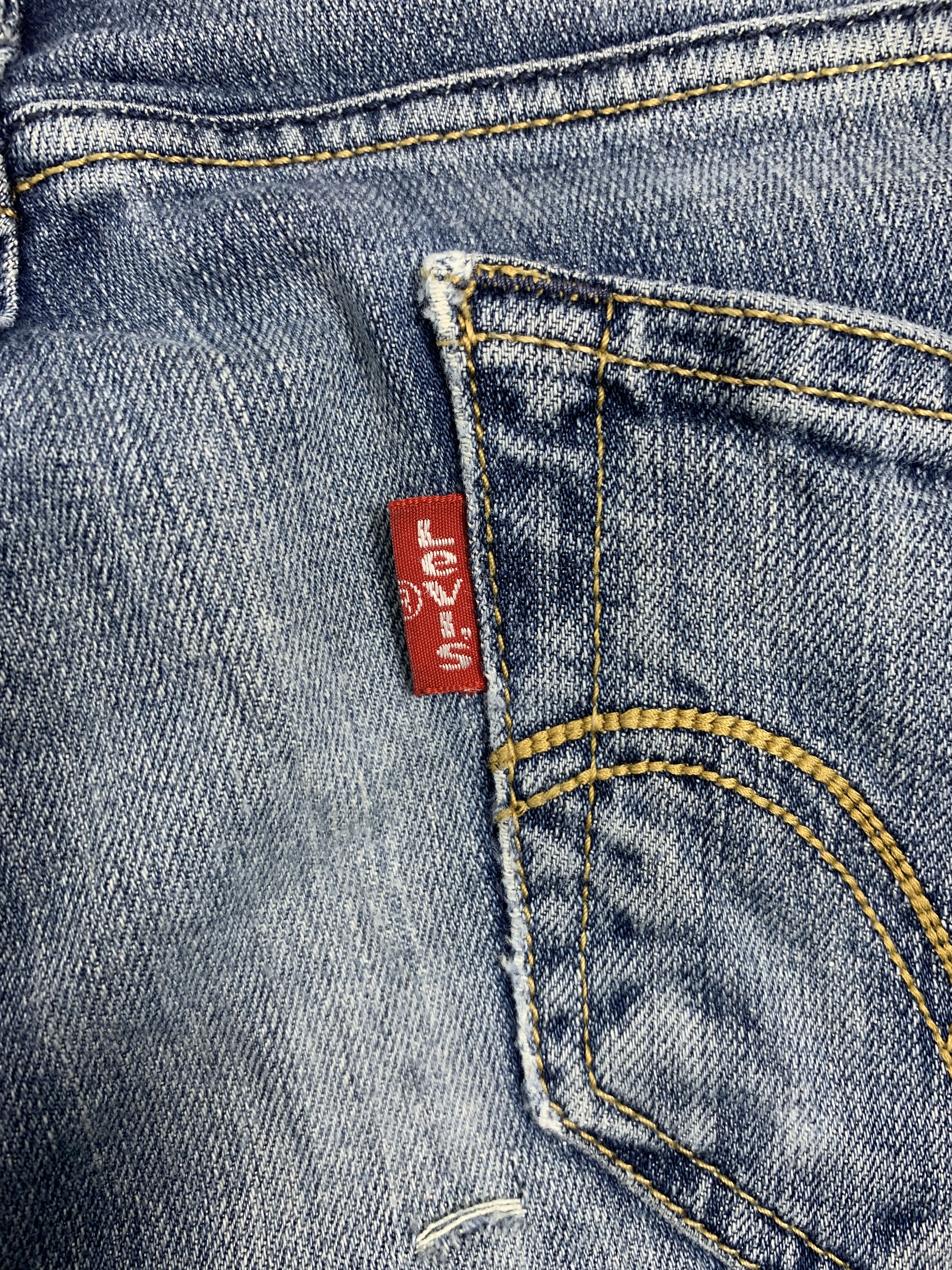 Levi's Vintage Levi's 504 Women Tilted Faded Mid Wash Blue Jeans Size 27" / US 4 / IT 40 - 9 Thumbnail