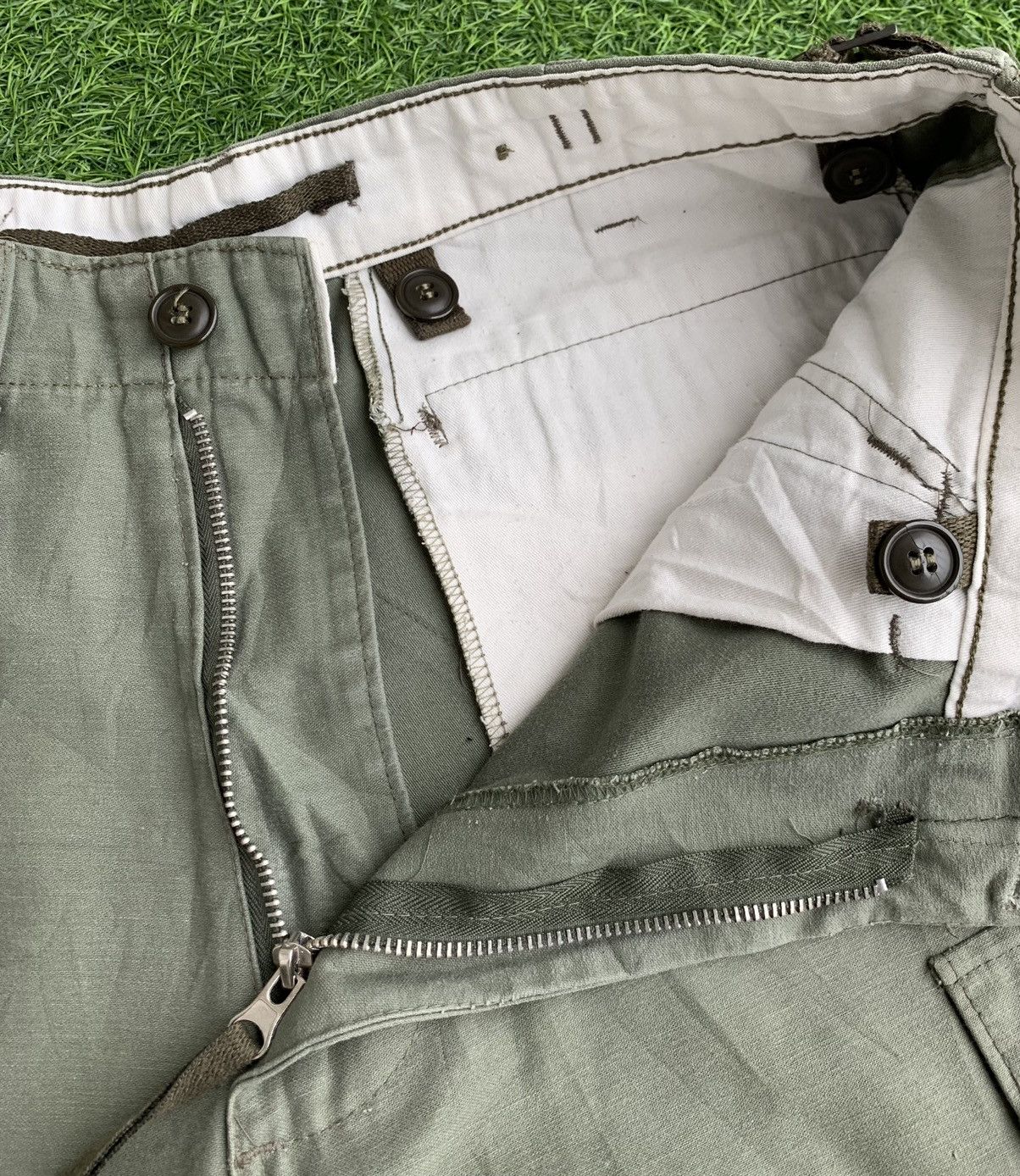 Army Of Me × Japanese Brand Vintage Nato Military Cargo Pocket Pants Size US 34 / EU 50 - 10 Thumbnail