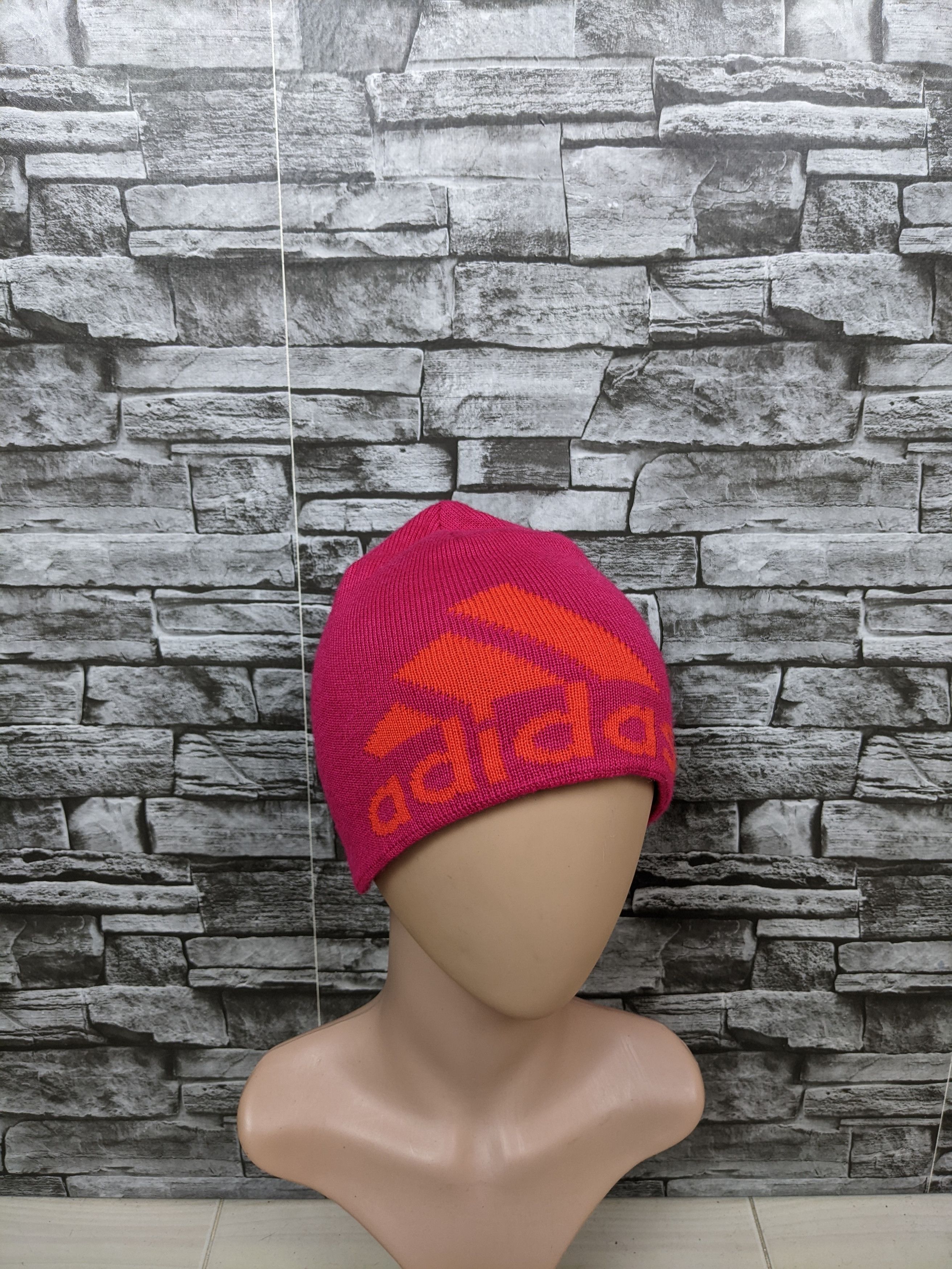 Adidas Vintage Adidas Big Logo Beanie Hat Cap Snowcap Size ONE SIZE - 1 Thumbnail