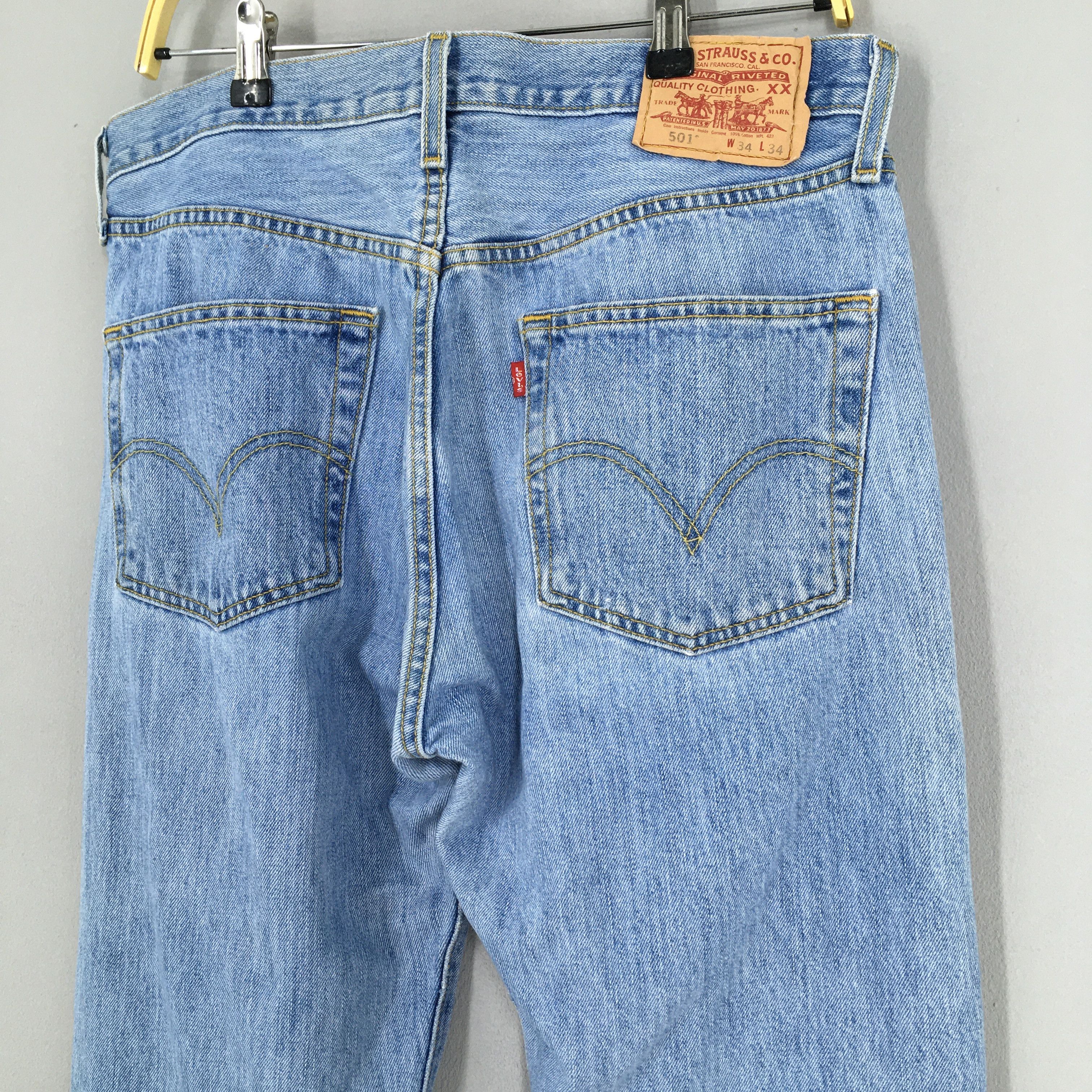 Jean Size 34x34 Vintage Levis 501 Light Washed Jeans Size US 34 / EU 50 - 17 Thumbnail