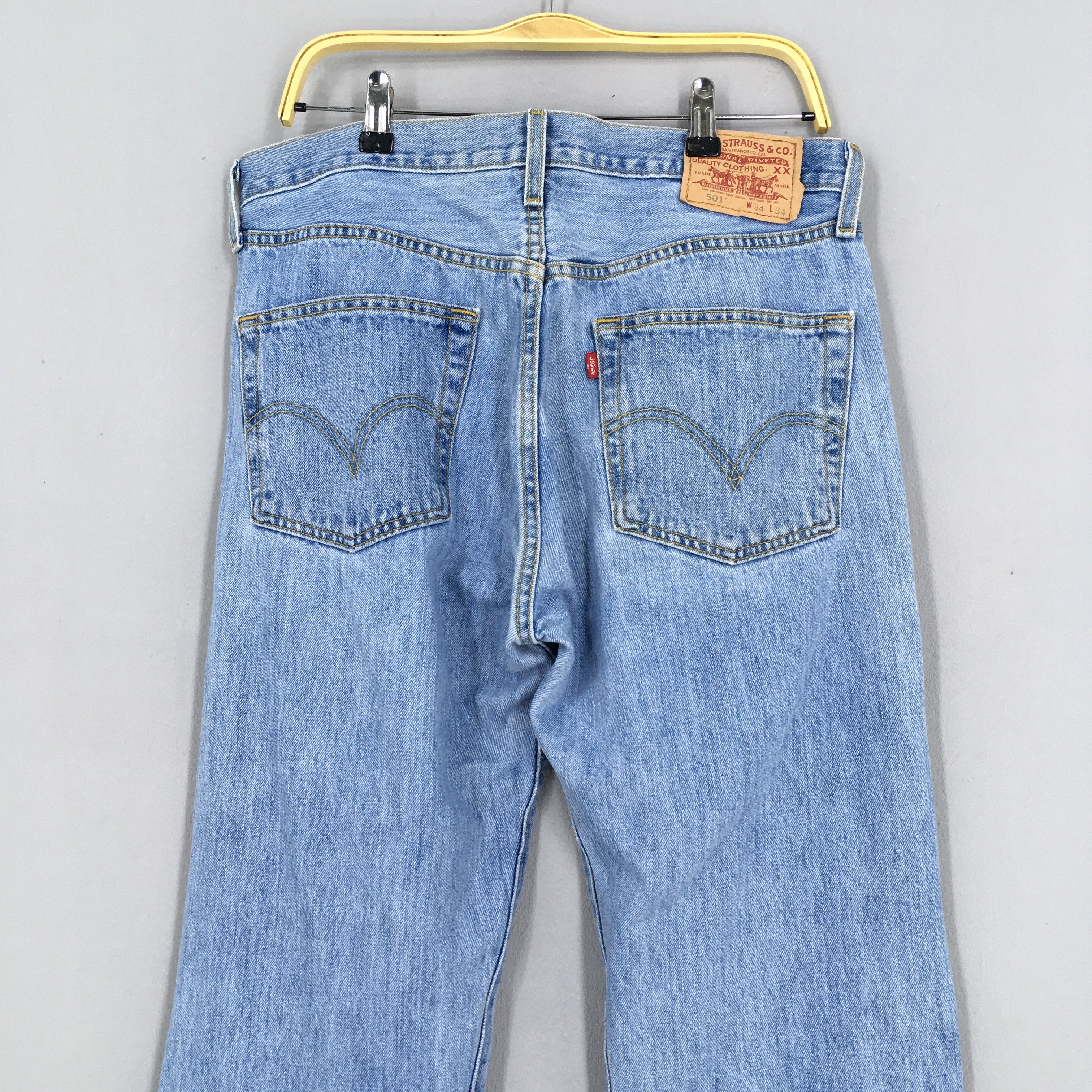 Jean Size 34x34 Vintage Levis 501 Light Washed Jeans Size US 34 / EU 50 - 14 Thumbnail