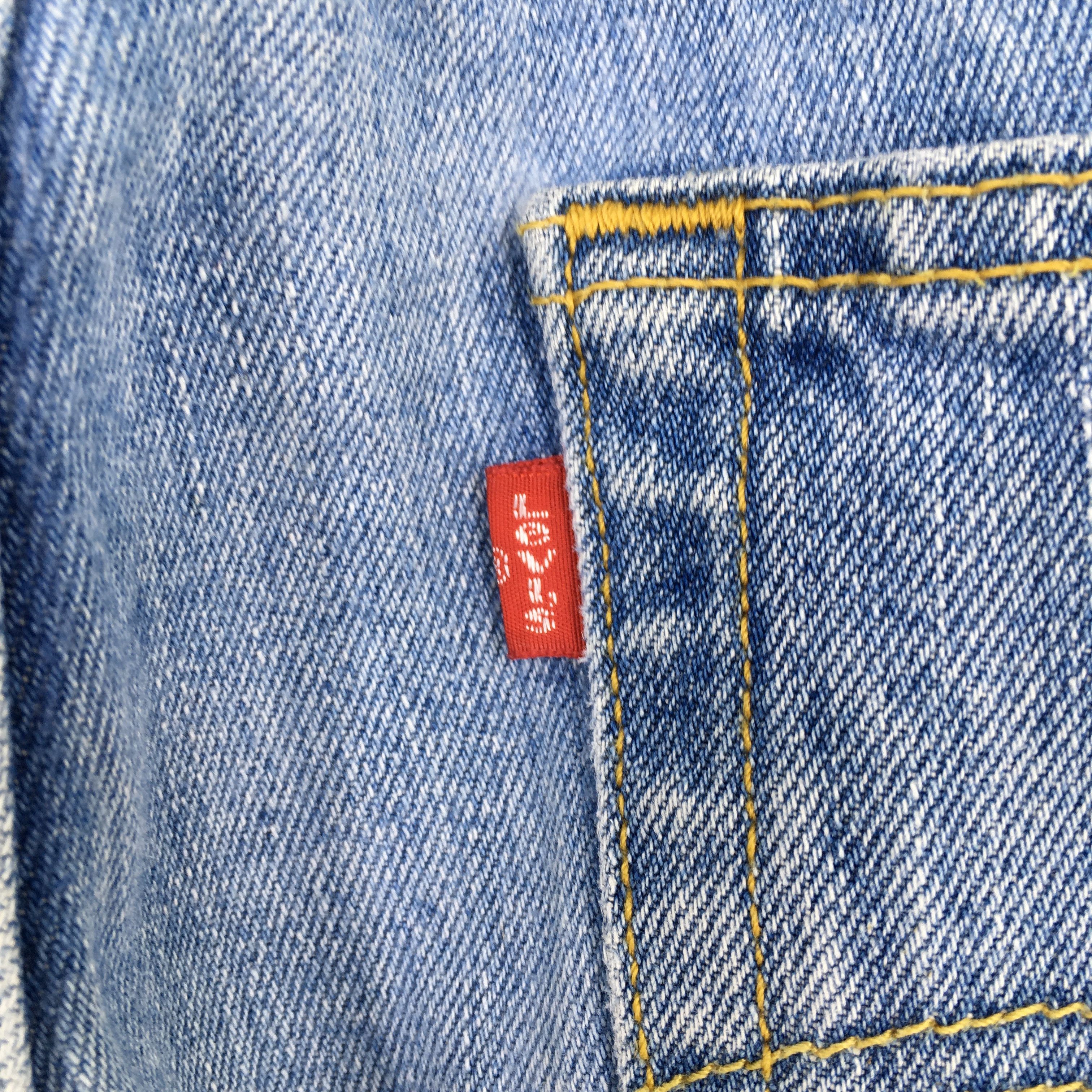 Jean Size 34x34 Vintage Levis 501 Light Washed Jeans Size US 34 / EU 50 - 19 Thumbnail