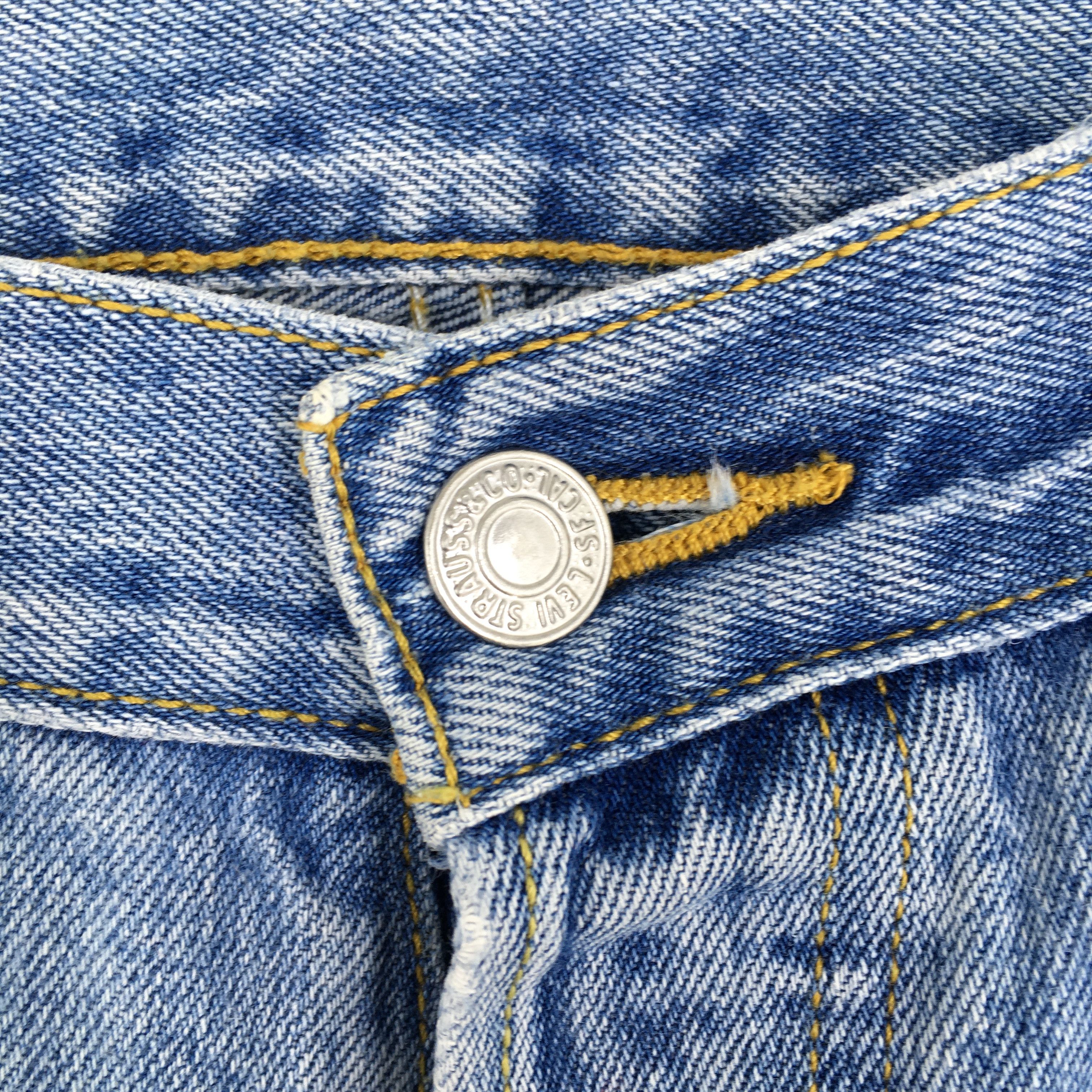 Jean Size 34x34 Vintage Levis 501 Light Washed Jeans Size US 34 / EU 50 - 7 Thumbnail