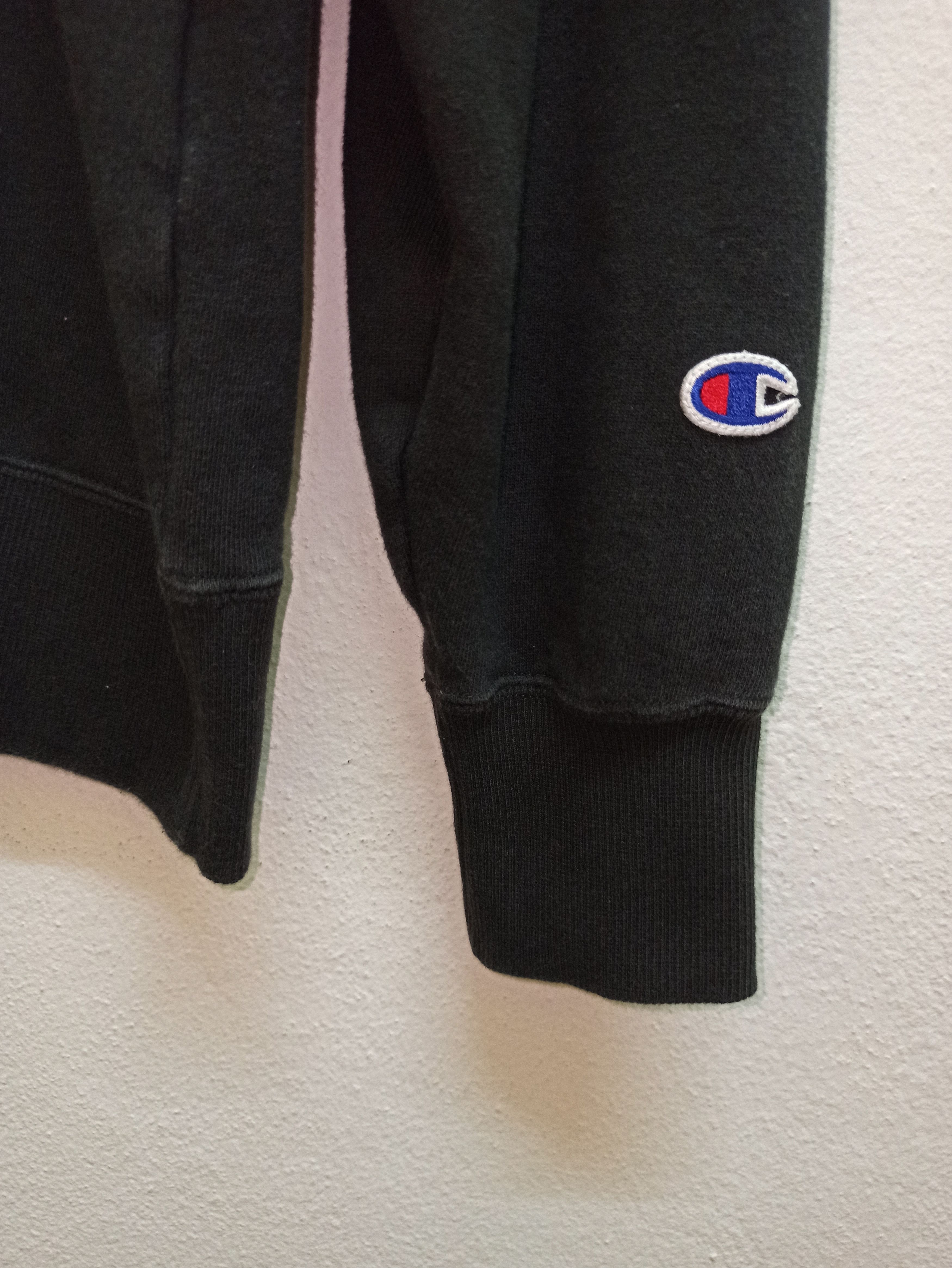 Champion Vtg 90s CHAMPION Sweatshirts Big Logo Size L (c32) Size US L / EU 52-54 / 3 - 3 Thumbnail