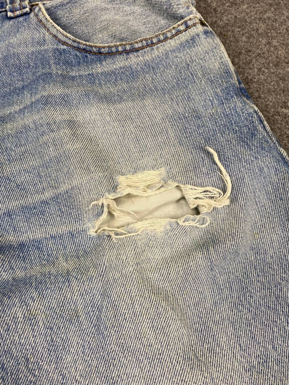 Levi's vintage levis 504 distressed denim Size US 36 / EU 52 - 12 Thumbnail