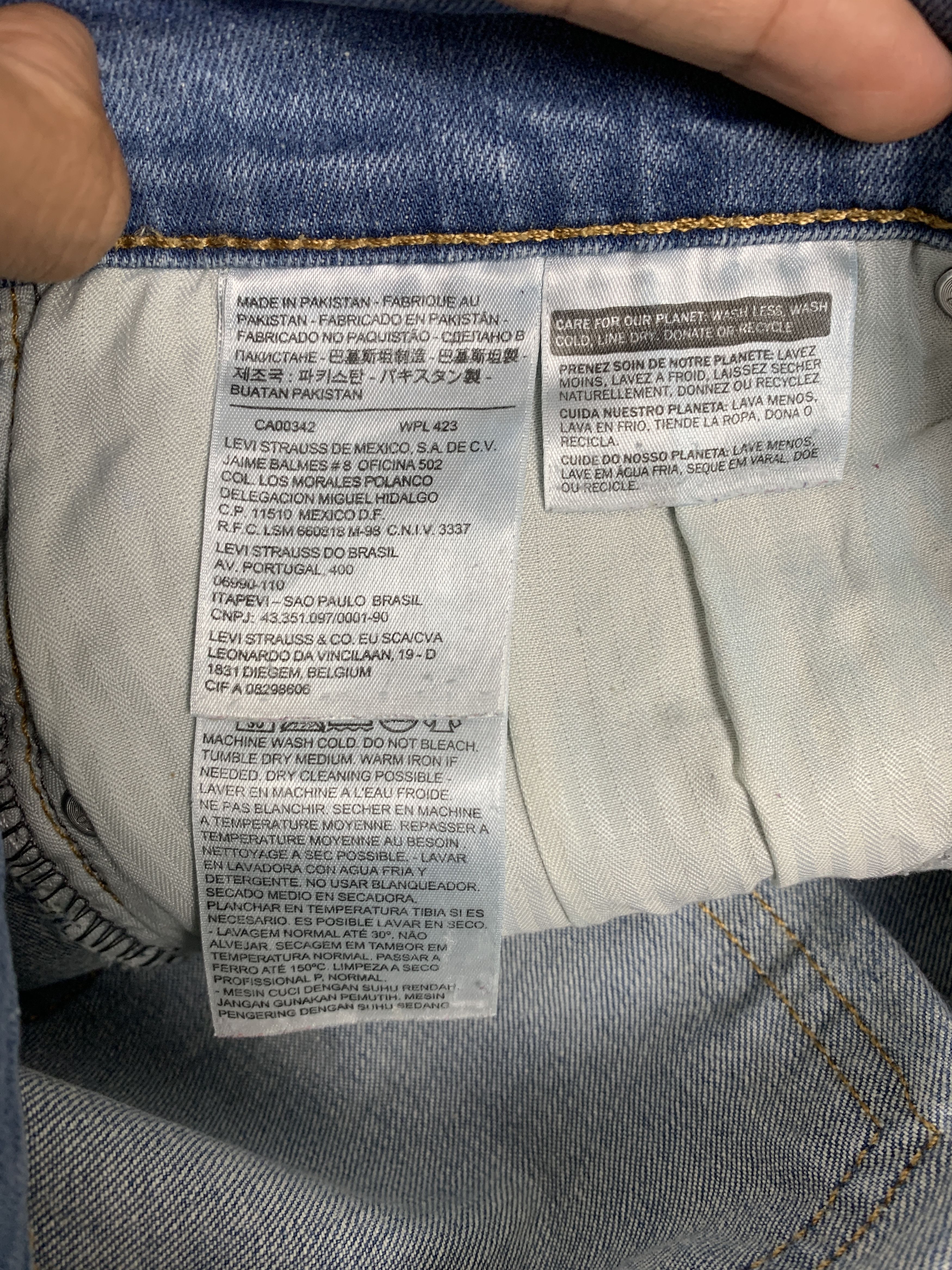 Levi's Vintage Levis Women Boyfriend Faded Distressed Jeans P0101 Size 34" / US 12 / IT 48 - 13 Thumbnail