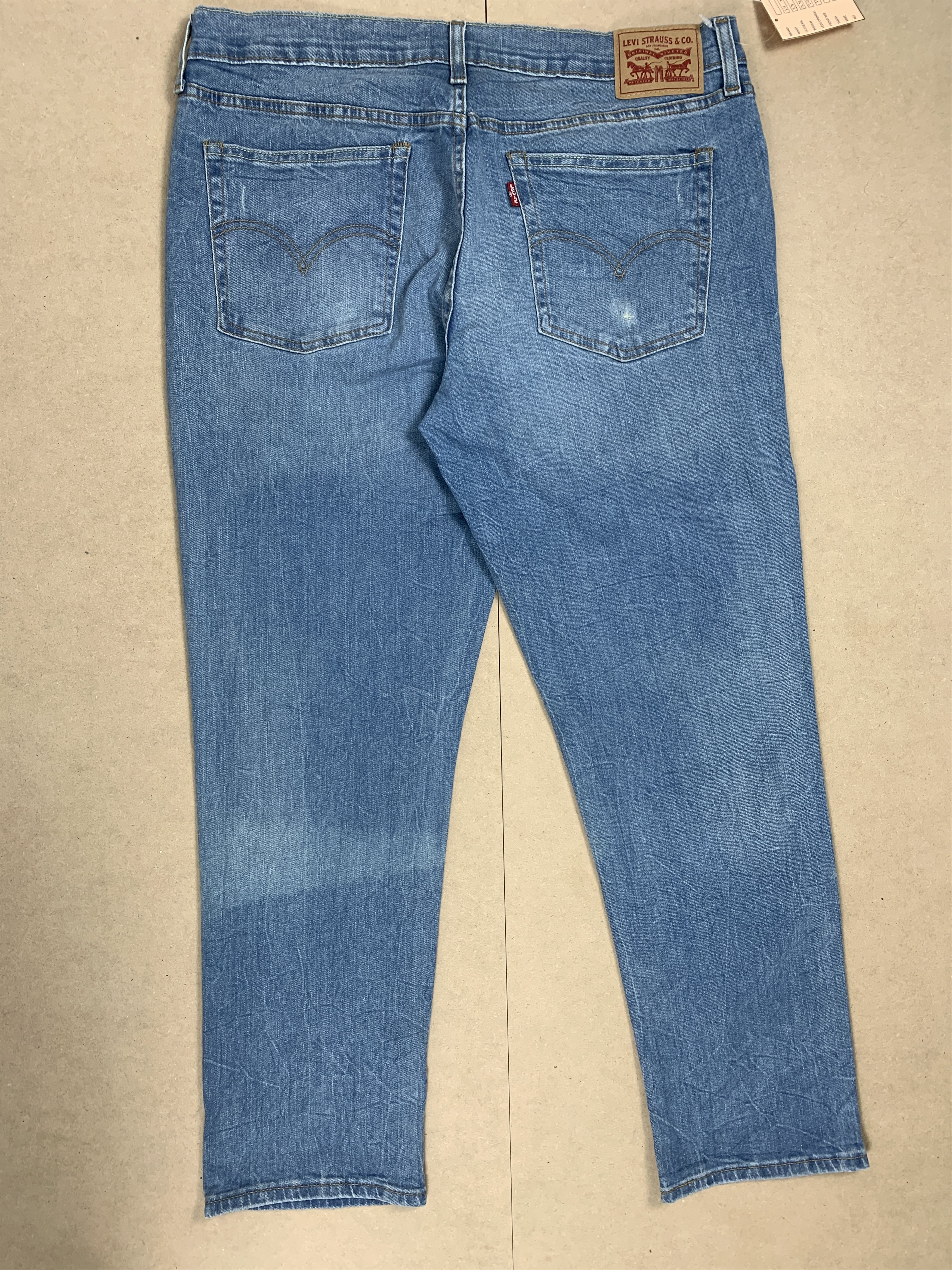Levi's Vintage Levis Women Boyfriend Faded Distressed Jeans P0101 Size 34" / US 12 / IT 48 - 8 Thumbnail