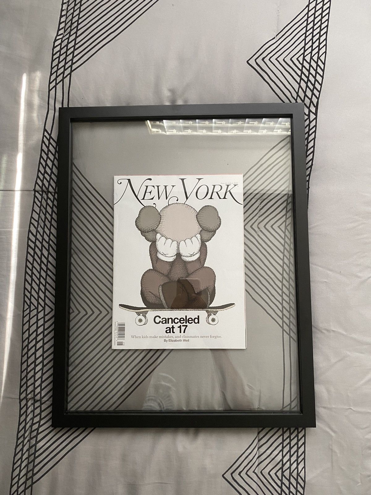 image of Framed Magazine With Kaws Cover in White, Men's