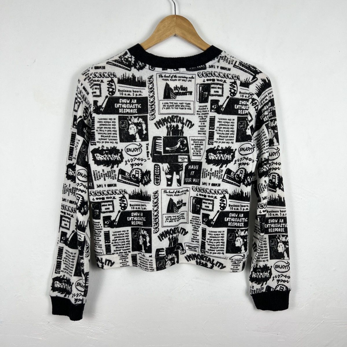 Band Tees Vintage GU Punk Design Rock Band Sweatshirt SS0002 Size US S / EU 44-46 / 1 - 2 Thumbnail