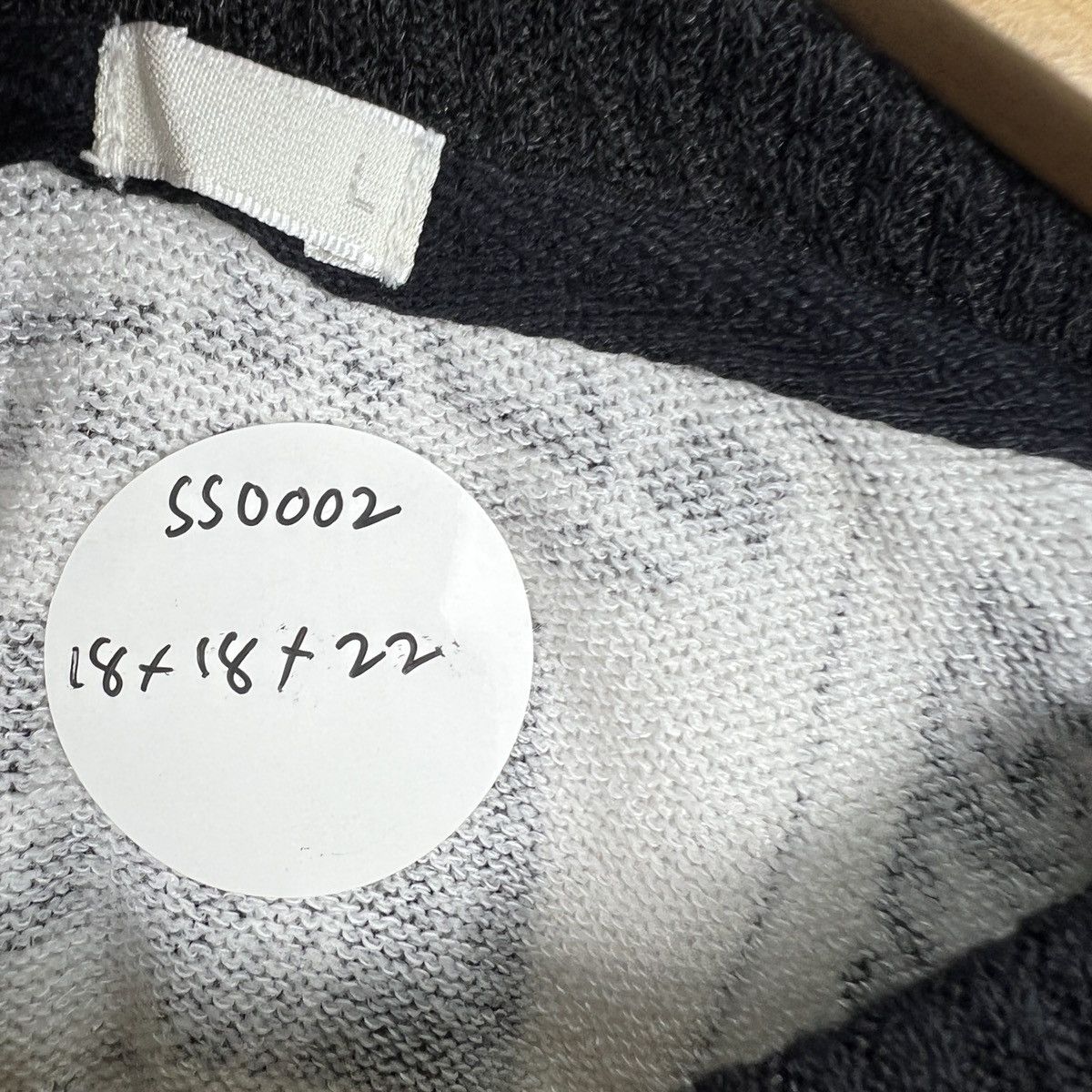 Band Tees Vintage GU Punk Design Rock Band Sweatshirt SS0002 Size US S / EU 44-46 / 1 - 8 Thumbnail