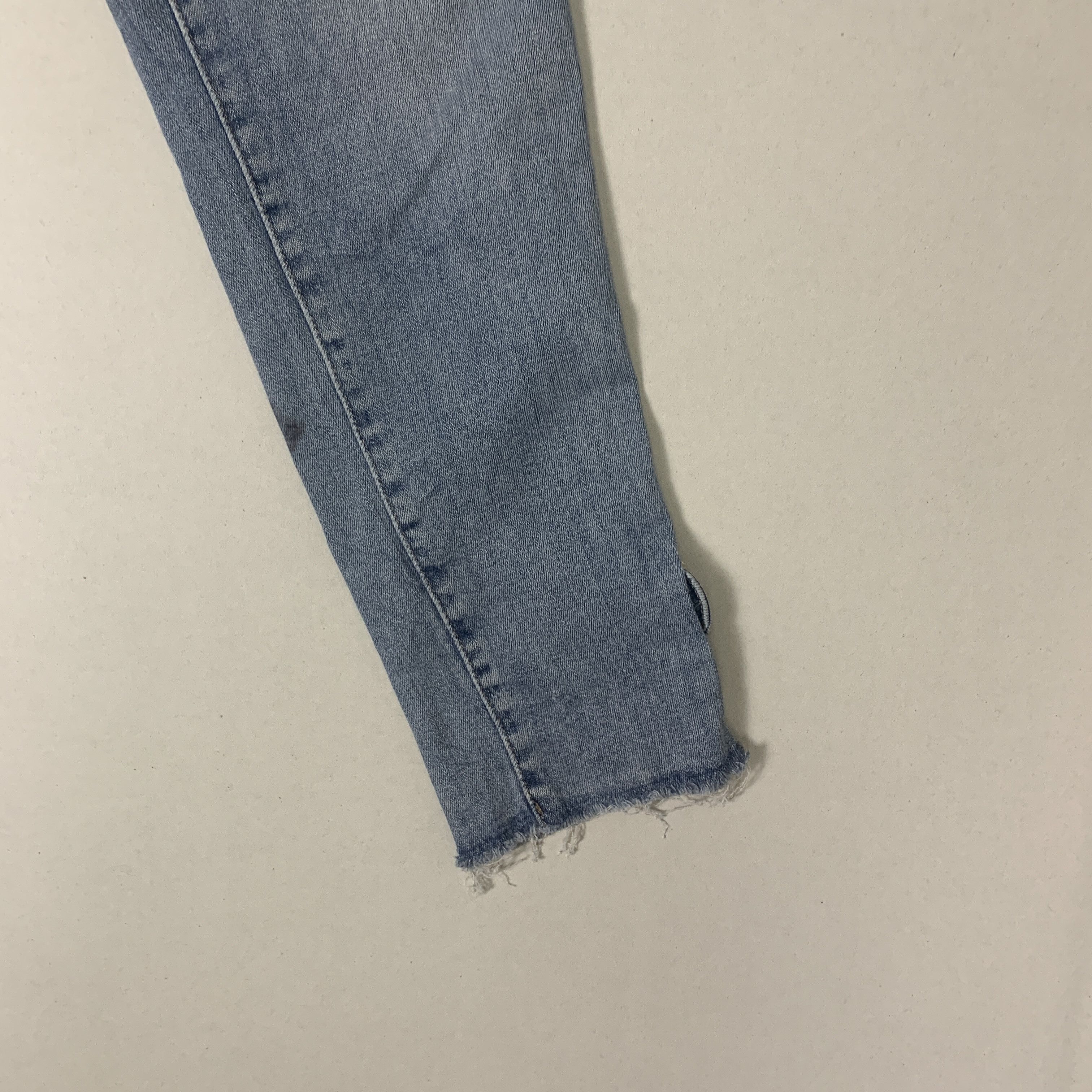 Levi's Vintage LEVI'S 721 Distressed Faded Jeans P0031 Size 32" / US 10 / IT 46 - 4 Thumbnail