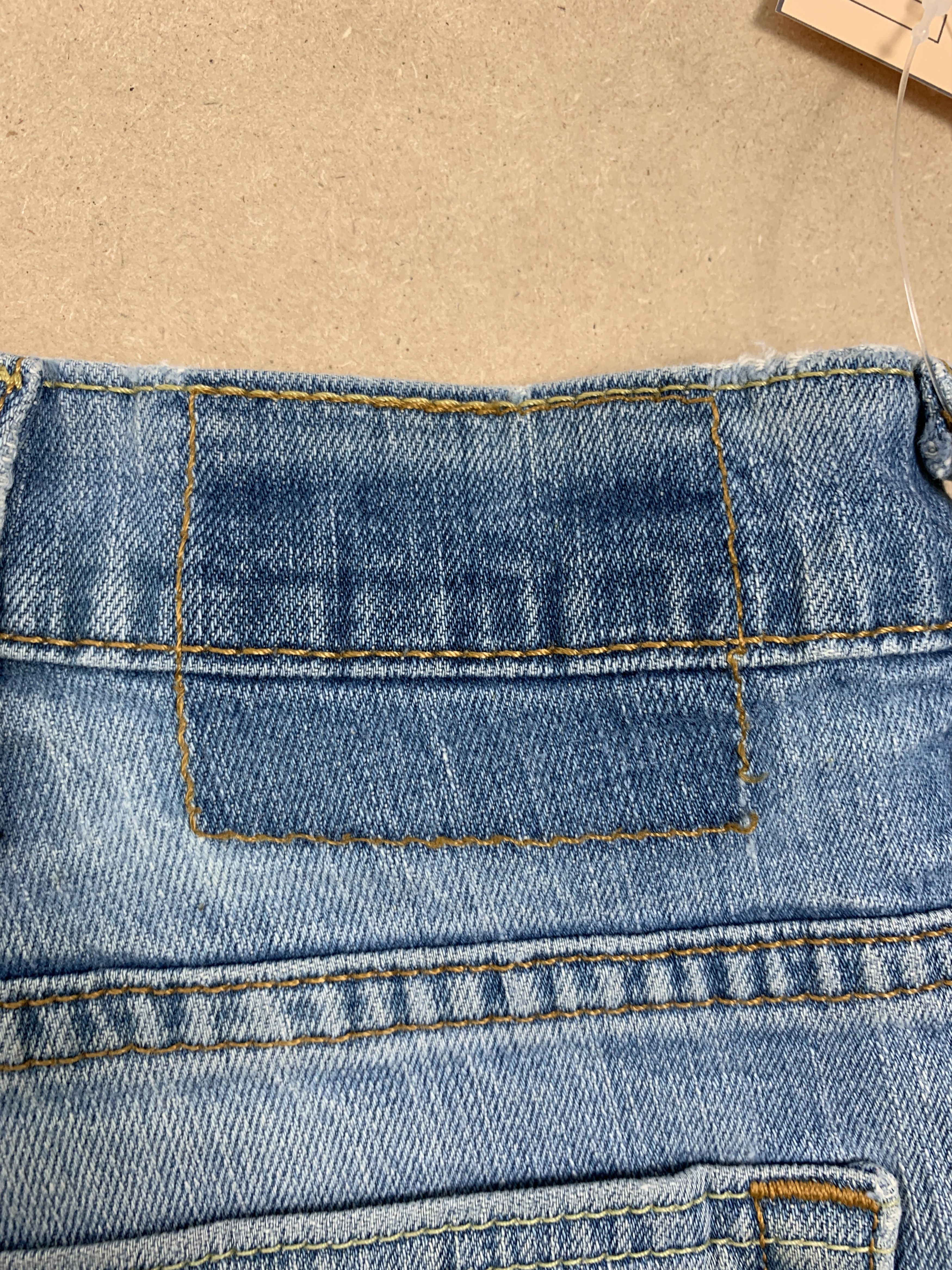 Levi's Vintage Levis 569 Straight Cut Faded Mid Wash Jeans Size US 42 / EU 58 - 8 Thumbnail