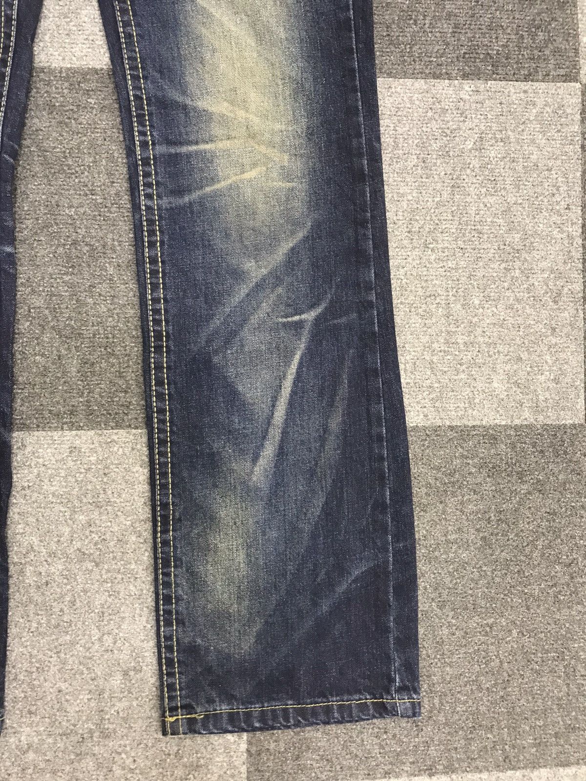Seditionaries 💥ART💥LOLITA Skull Embroidery Series Faded Jeans Size 32" / US 10 / IT 46 - 7 Thumbnail