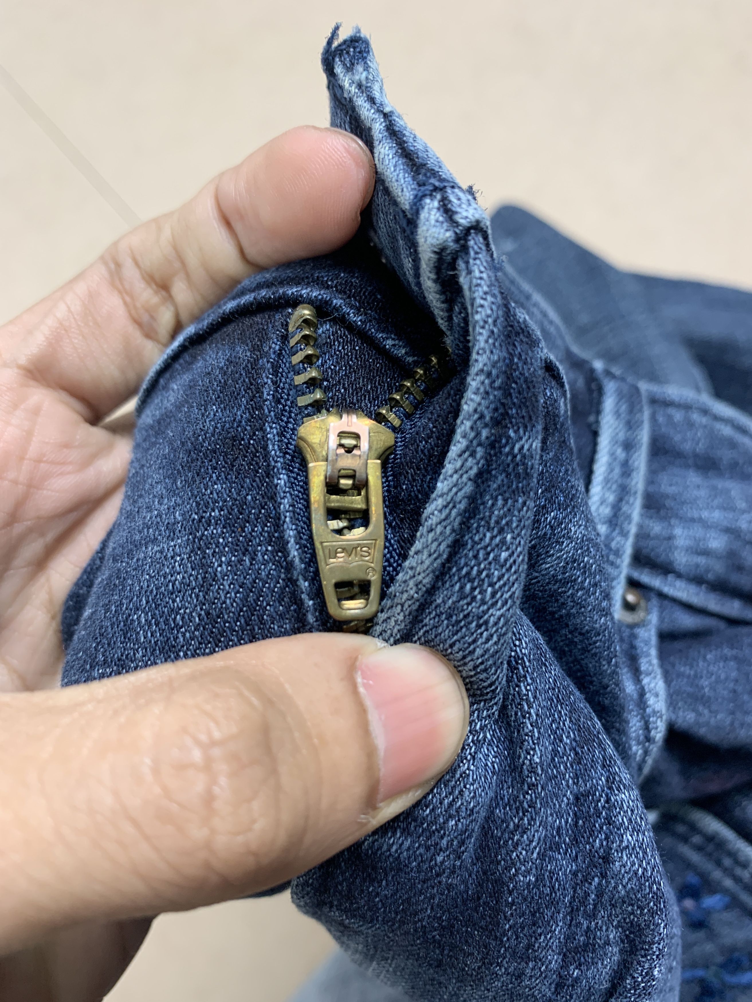 Levi's × Vintage Vintage Levis 575 Painter Mid Skinny Faded Blue Jeans Size US 27 - 23 Thumbnail