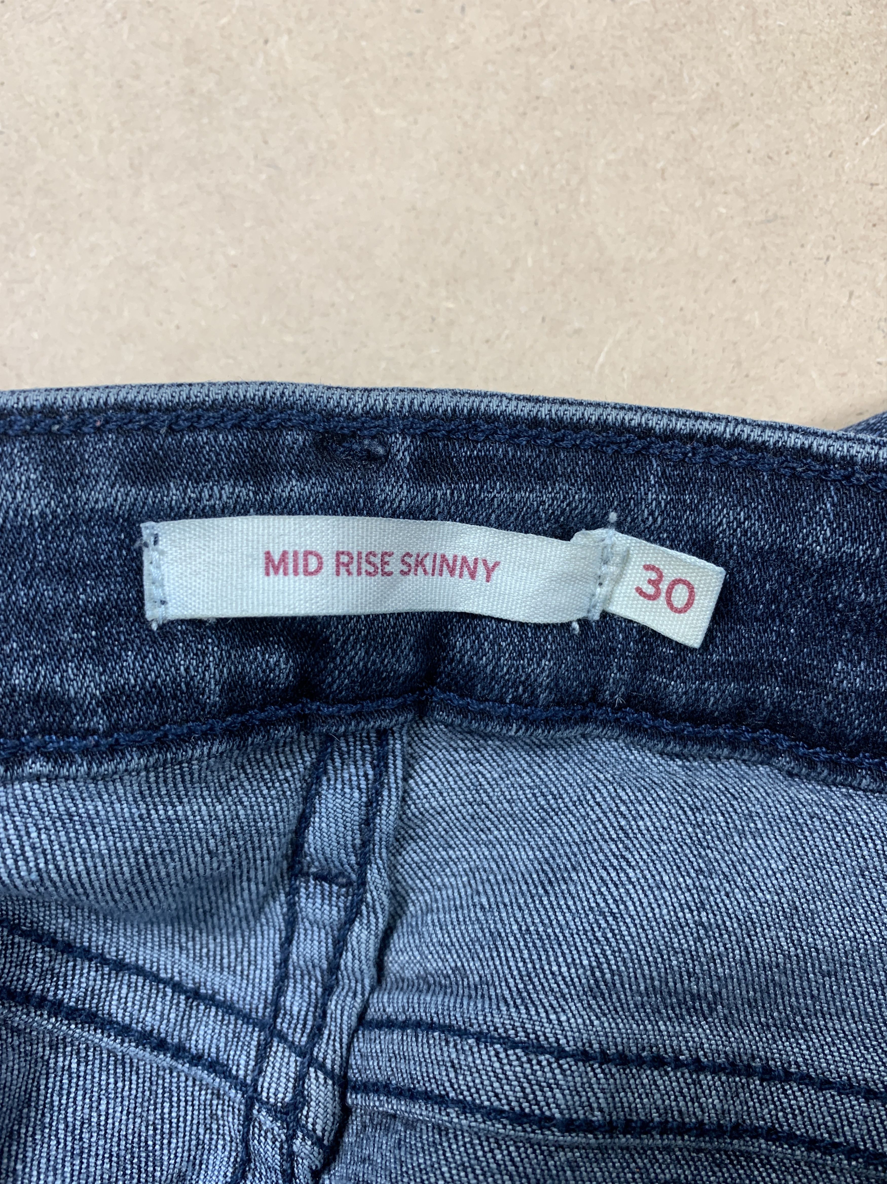 Levi's × Vintage Vintage Levis 575 Painter Mid Skinny Faded Blue Jeans Size US 27 - 12 Thumbnail