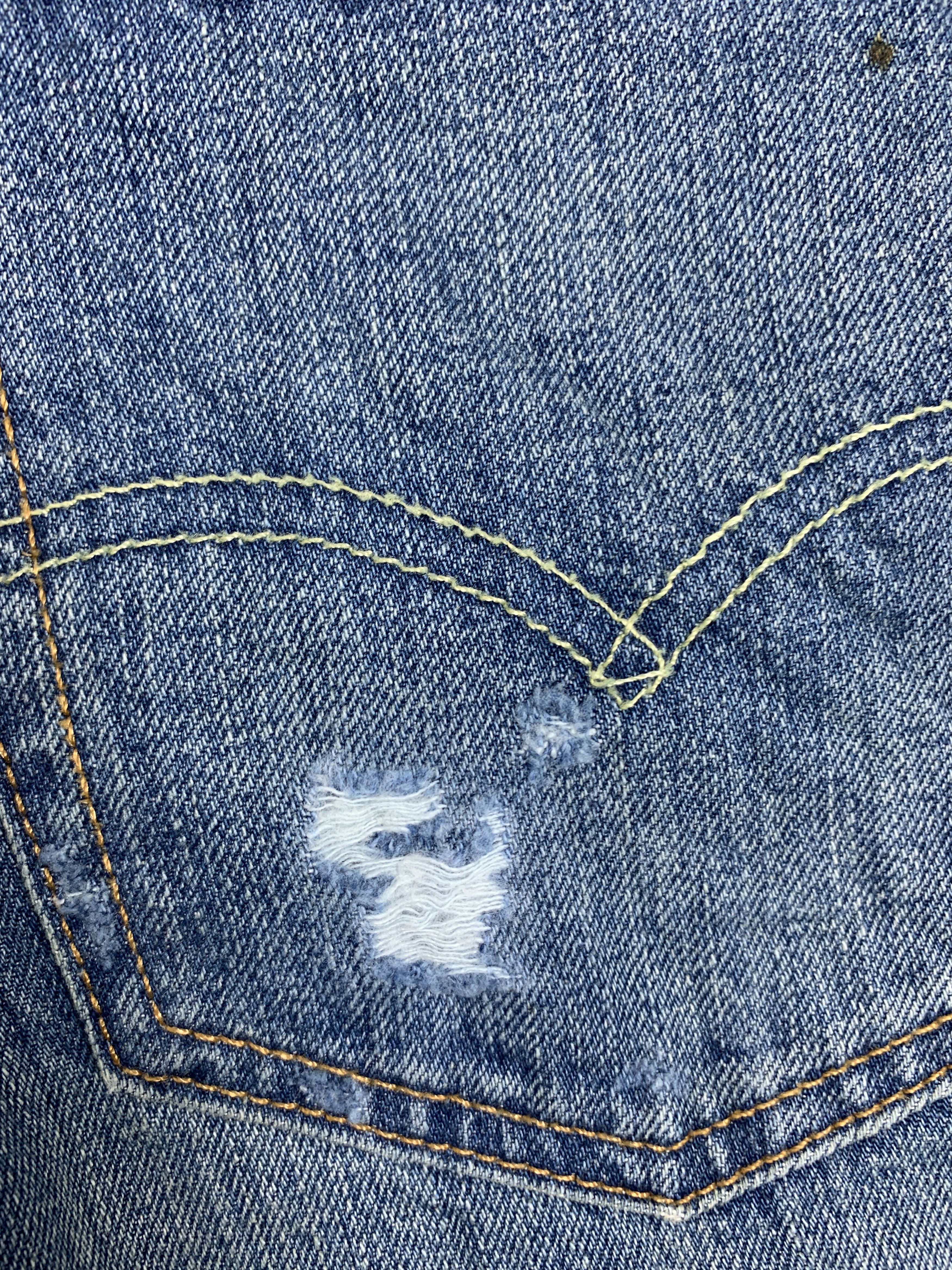 Levi's × Vintage Vintage Levis 511 Straight Cut Distressed Faded Blue Jeans Size US 34 / EU 50 - 9 Thumbnail