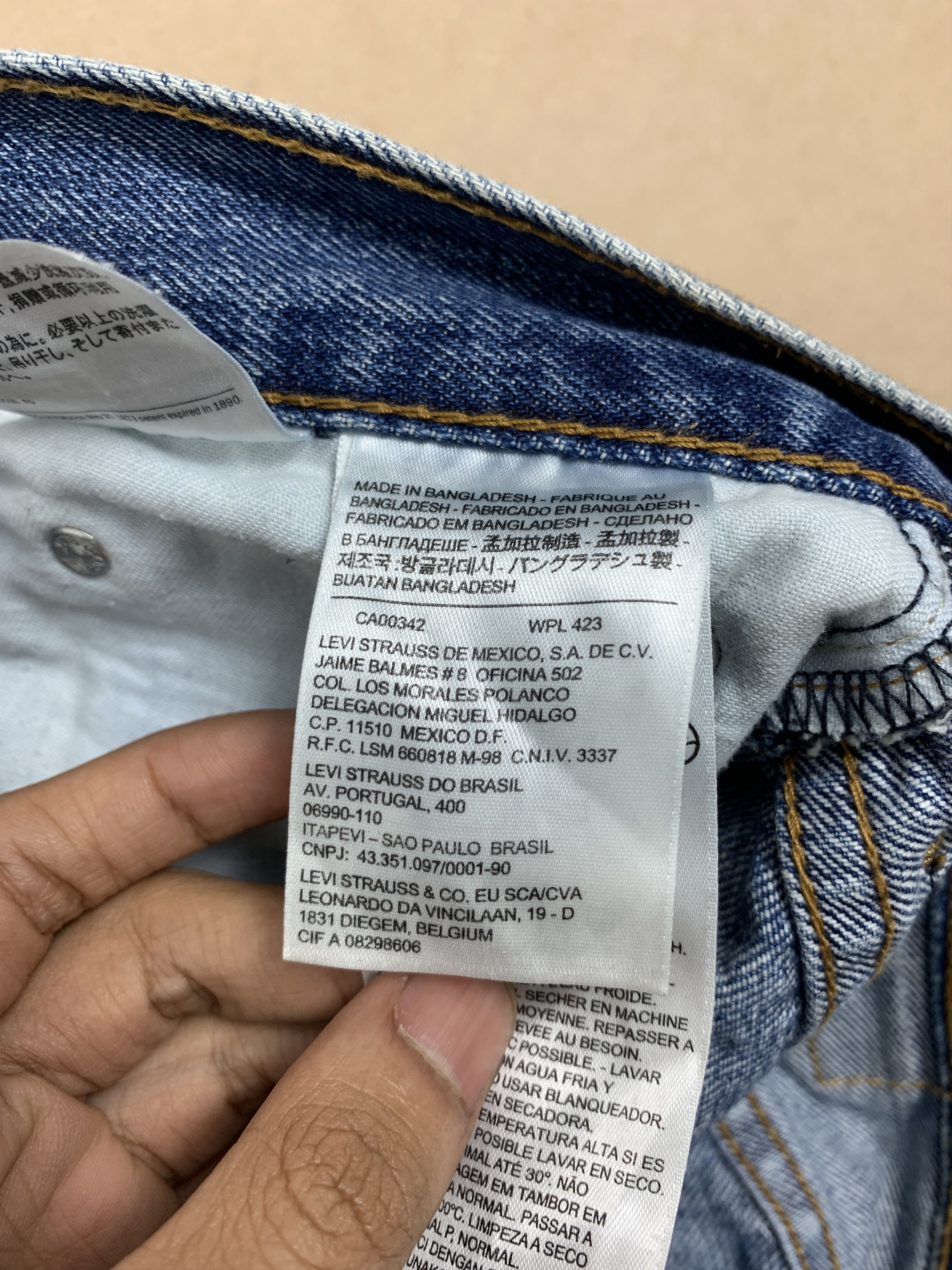 Levi's Vintage Levis 516 Straight Cut Blue Jeans Size US 30 / EU 46 - 13 Thumbnail