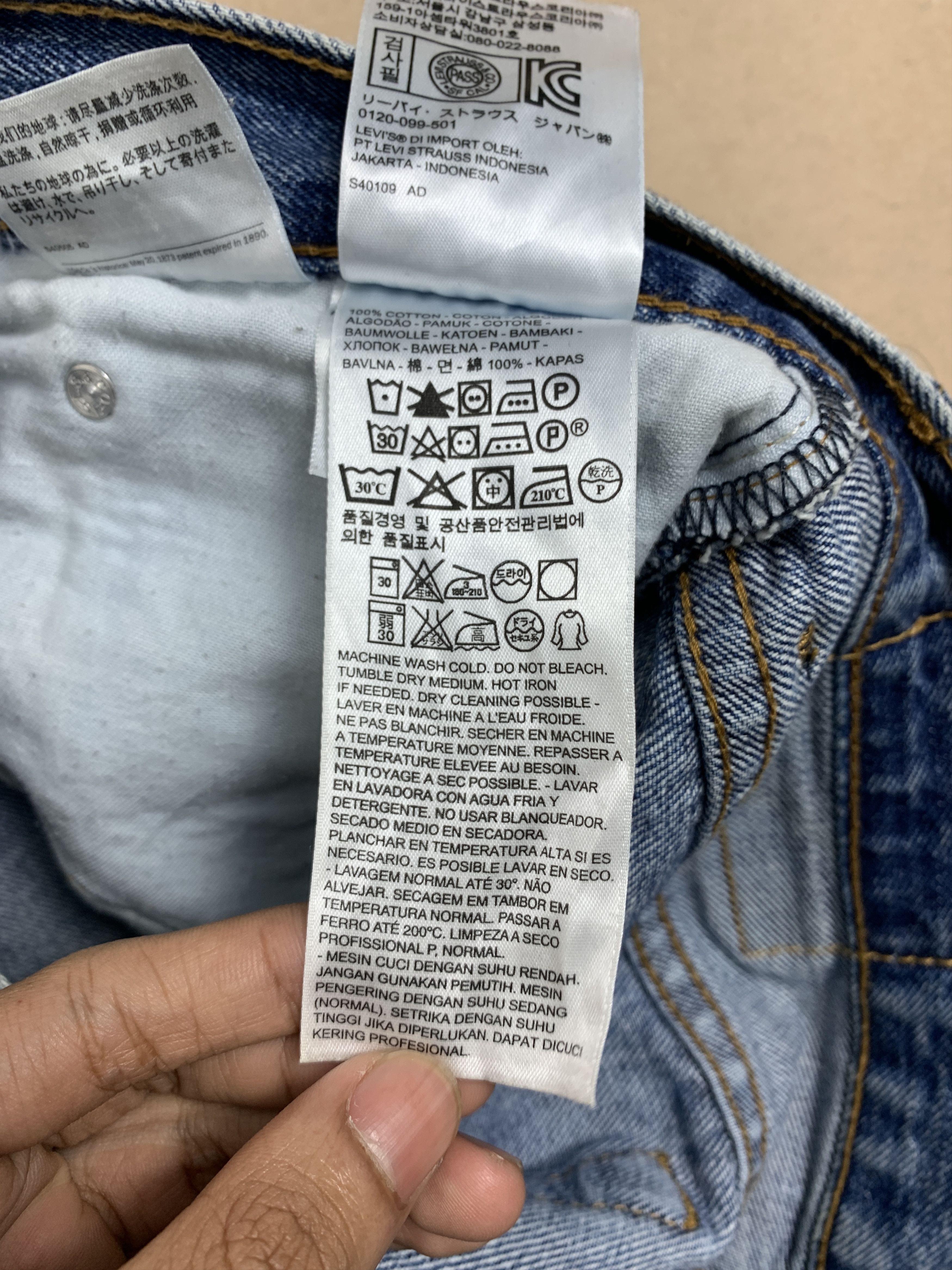 Levi's Vintage Levis 516 Straight Cut Blue Jeans Size US 30 / EU 46 - 14 Thumbnail