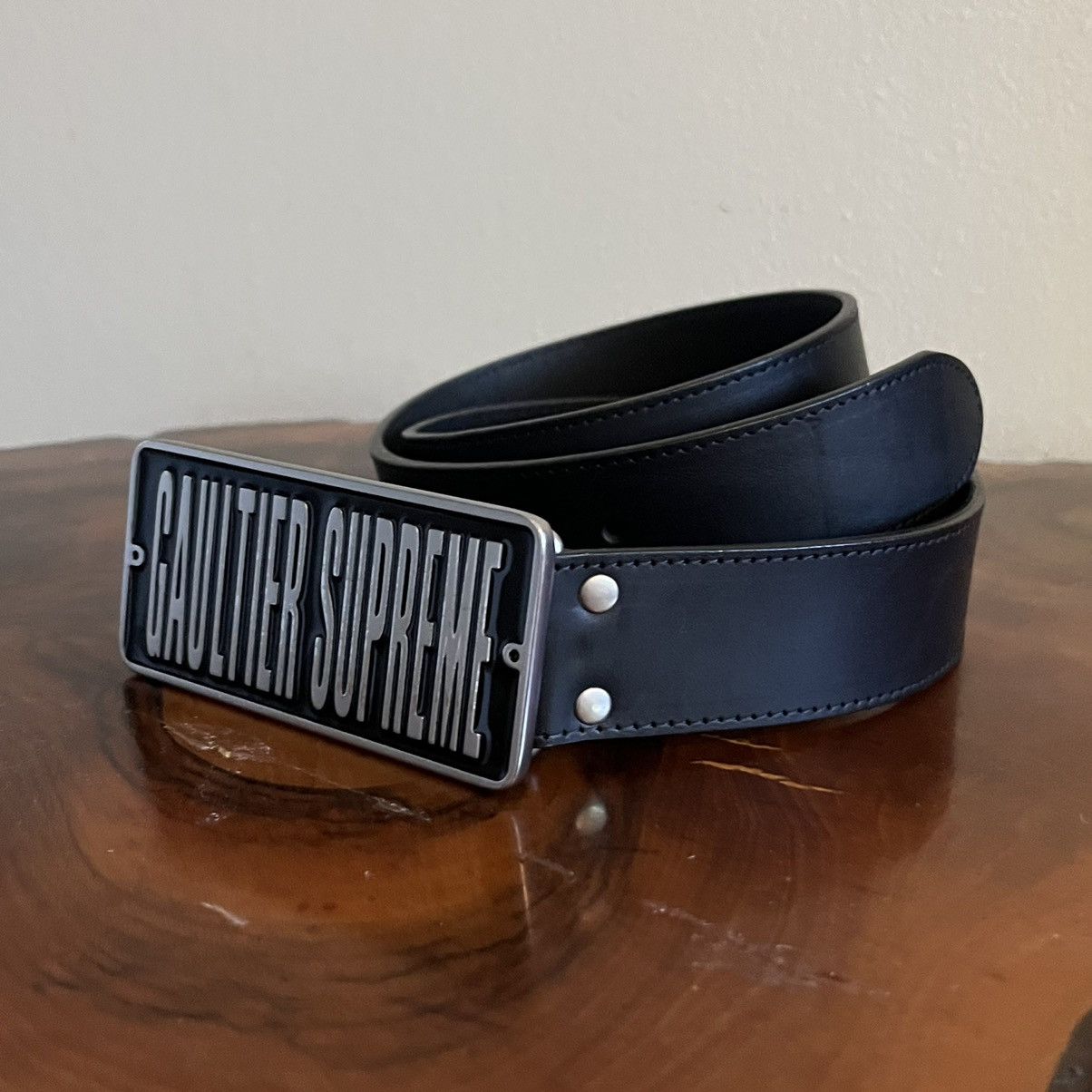 Supreme NEW S/M SUPREME repeat olive leather belt | Grailed