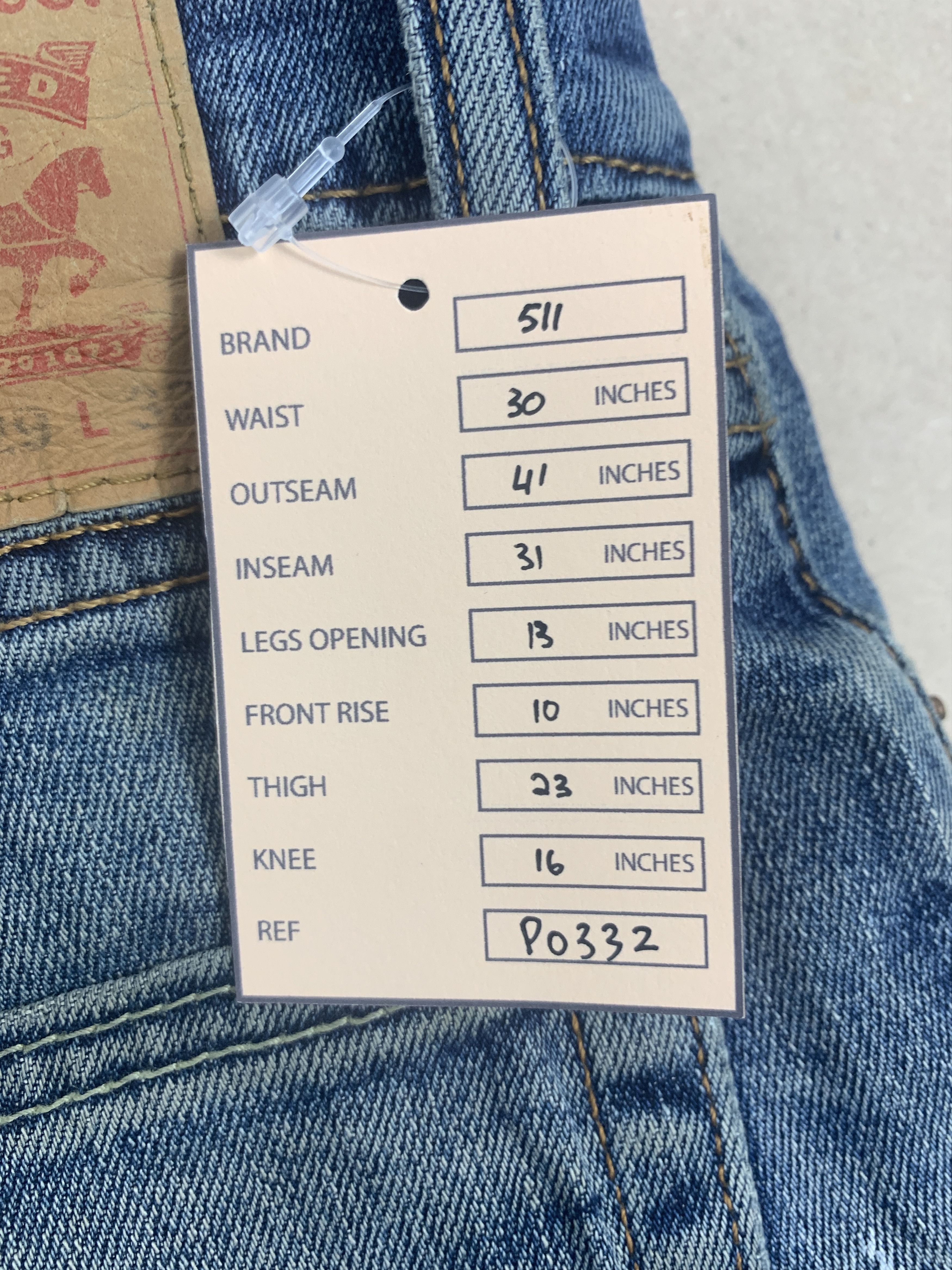 Levi's Vintage Levis 511 Slim Fit Faded Blue Jeans Size US 30 / EU 46 - 22 Thumbnail