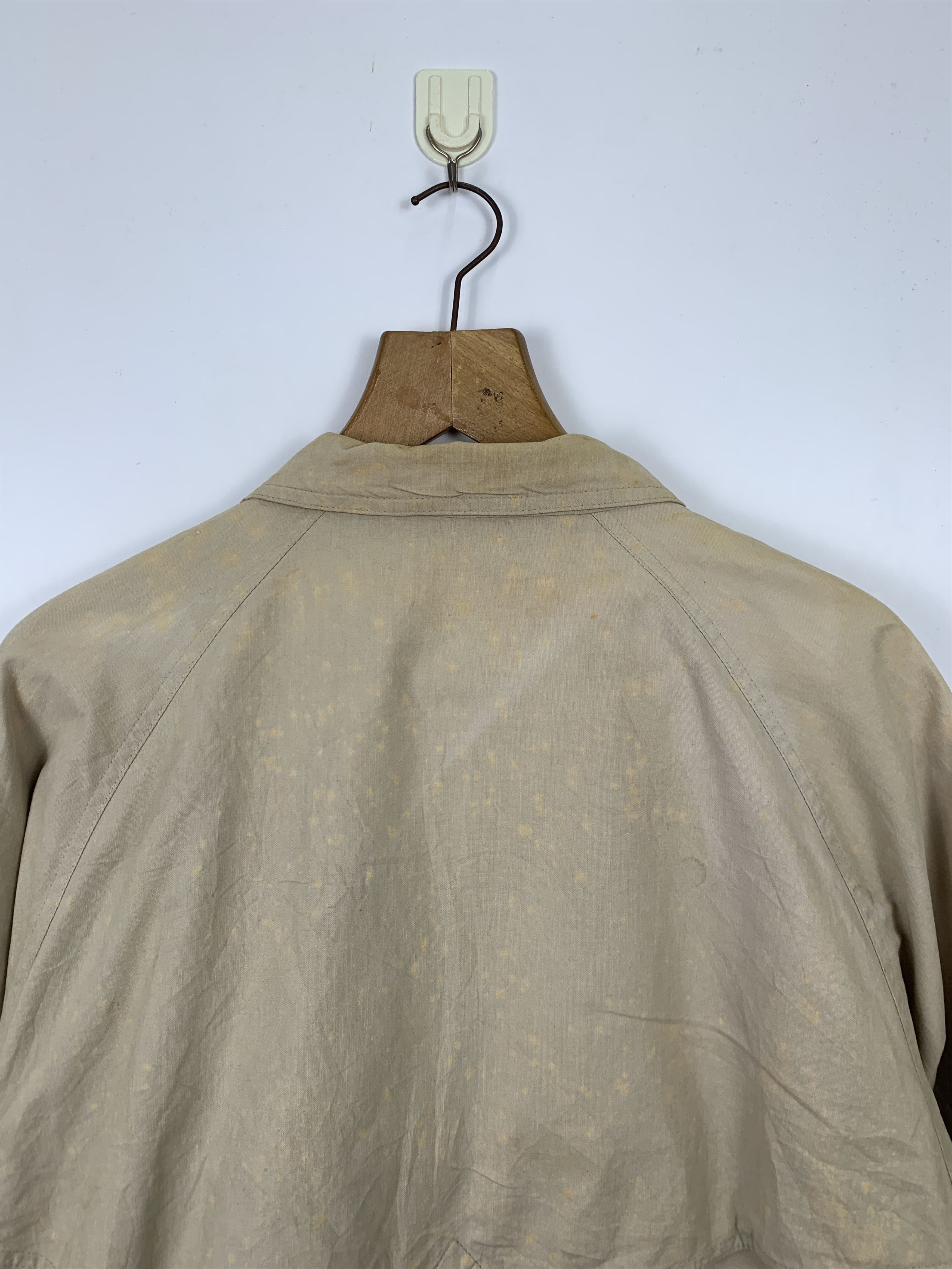 Vintage Vintage GERMAN BRAND Multi Pocket Khaki Jacket J0544 Size US S / EU 44-46 / 1 - 11 Thumbnail