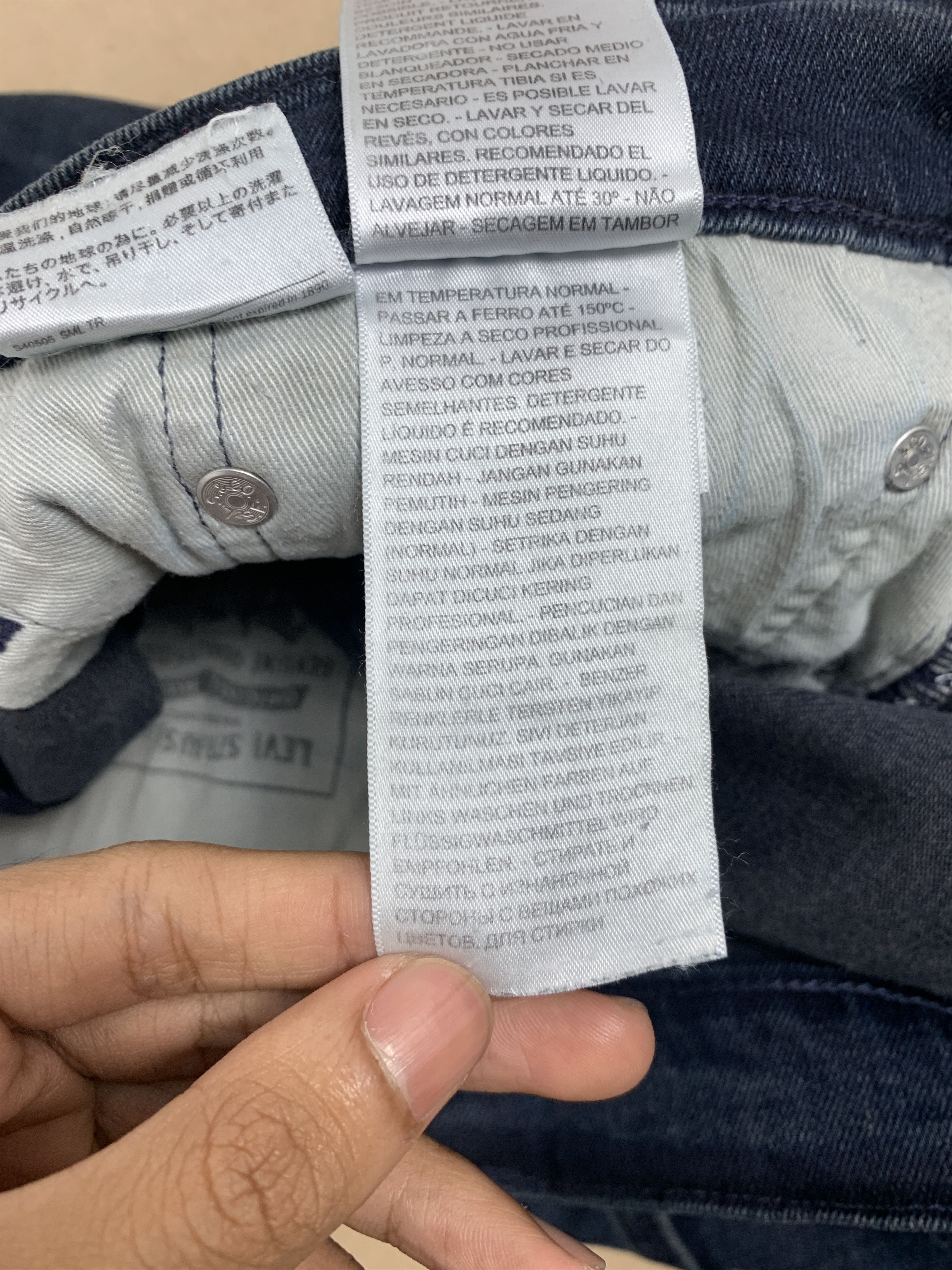 Levi's × Vintage Vintage Levis 502 MId Skinny Distressed Blue Jeans Size US 40 / EU 56 - 18 Thumbnail