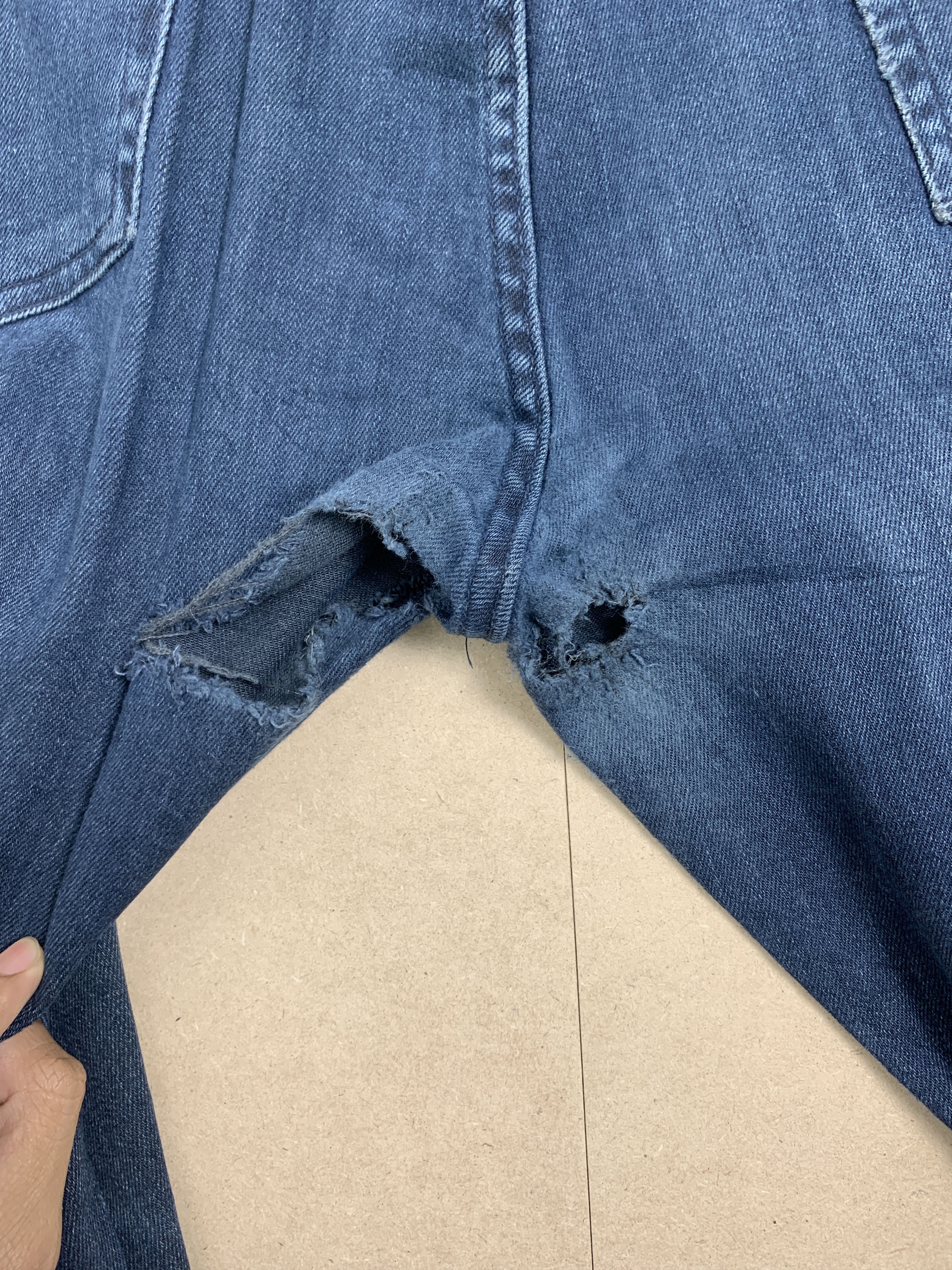 Levi's × Vintage Vintage Levis 502 MId Skinny Distressed Blue Jeans Size US 40 / EU 56 - 6 Thumbnail