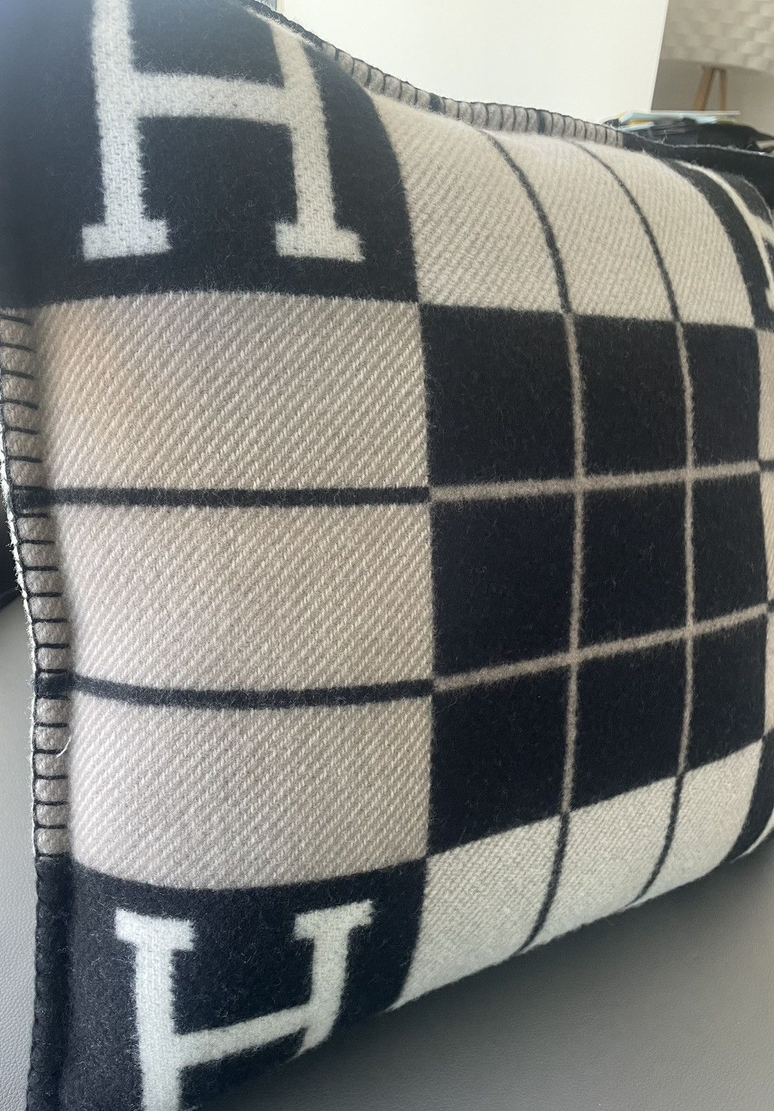 Hermes Iconic Brand New Limited Edition Avalon Cashmere Pillow Size ONE SIZE - 10 Thumbnail