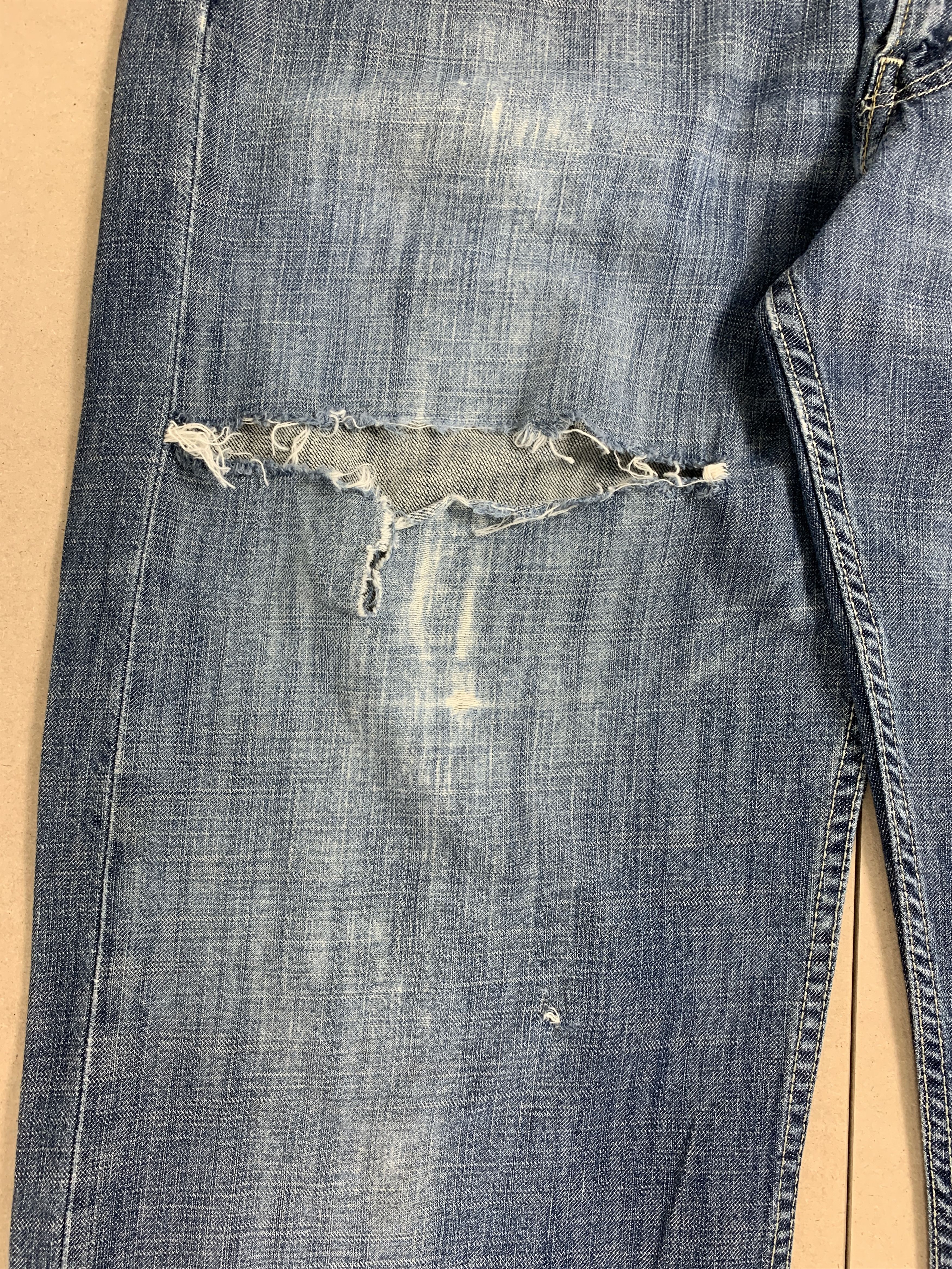 Levi's Vintage LEVIS 569 Distress Straight Cut Jeans Size US 42 / EU 58 - 3 Thumbnail
