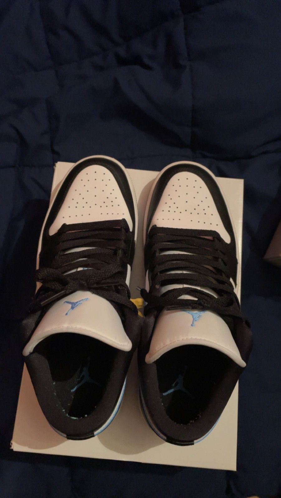 Jordan Brand × Nike Jordan 1 low “Black University Blue” Size US 9 / EU 42 - 6 Thumbnail