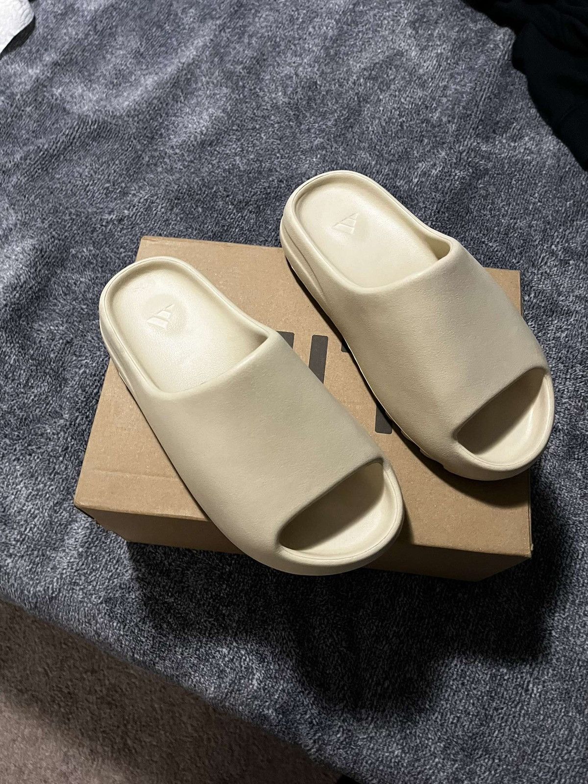 7y nike slides