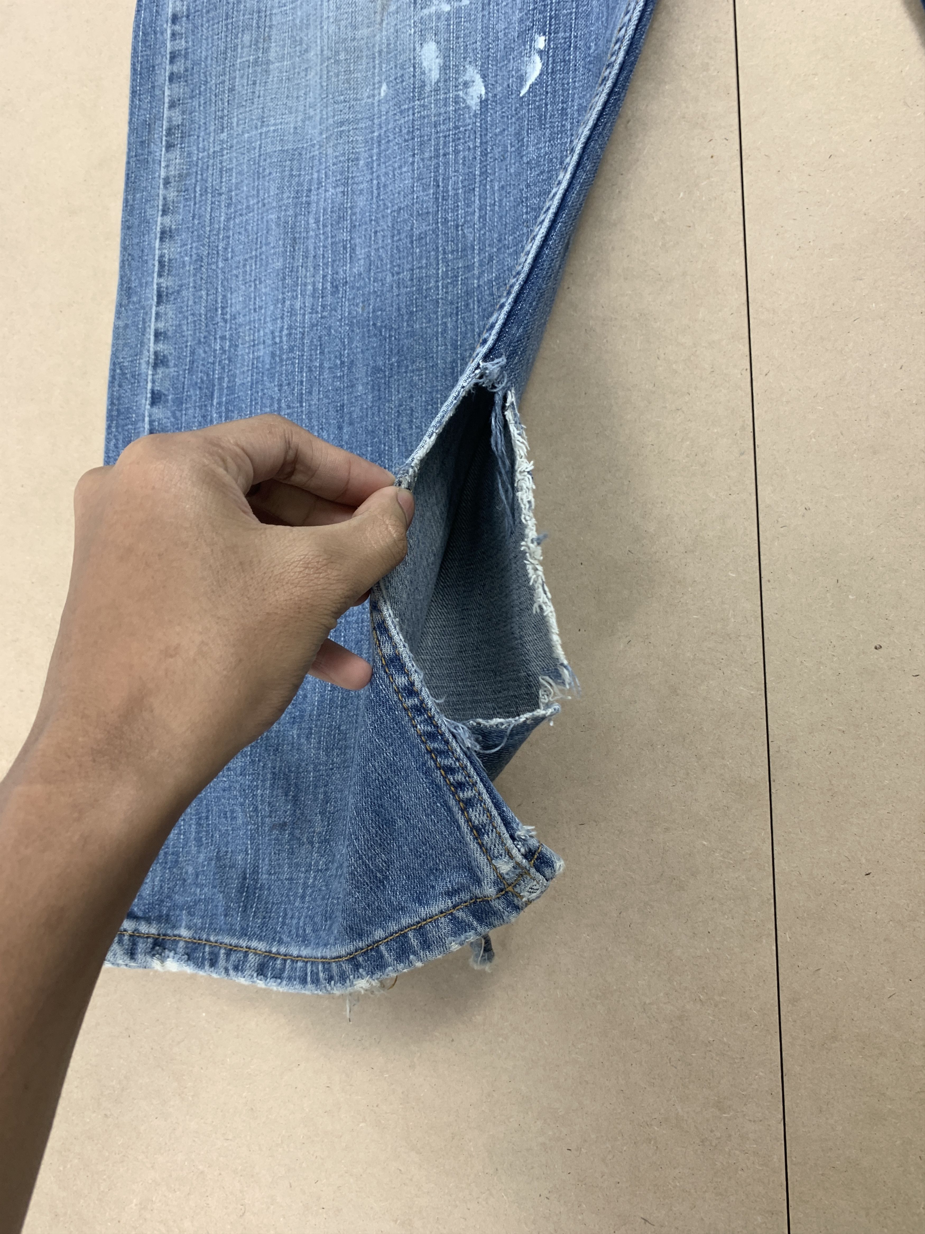 Levi's Vintage LEVI'S 569 Straight Cut Painter Faded Jeans P0183 Size US 38 / EU 54 - 7 Thumbnail