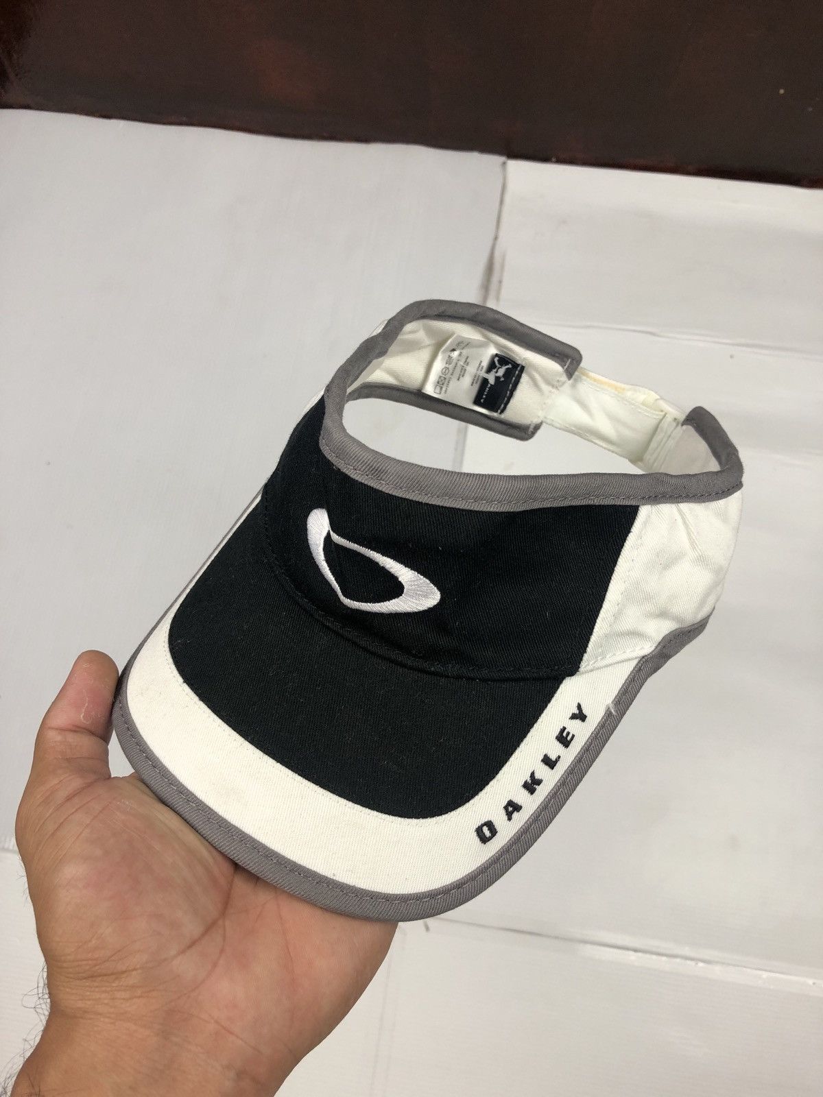 Vintage Oakley Golf Hat Size ONE SIZE - 2 Thumbnail
