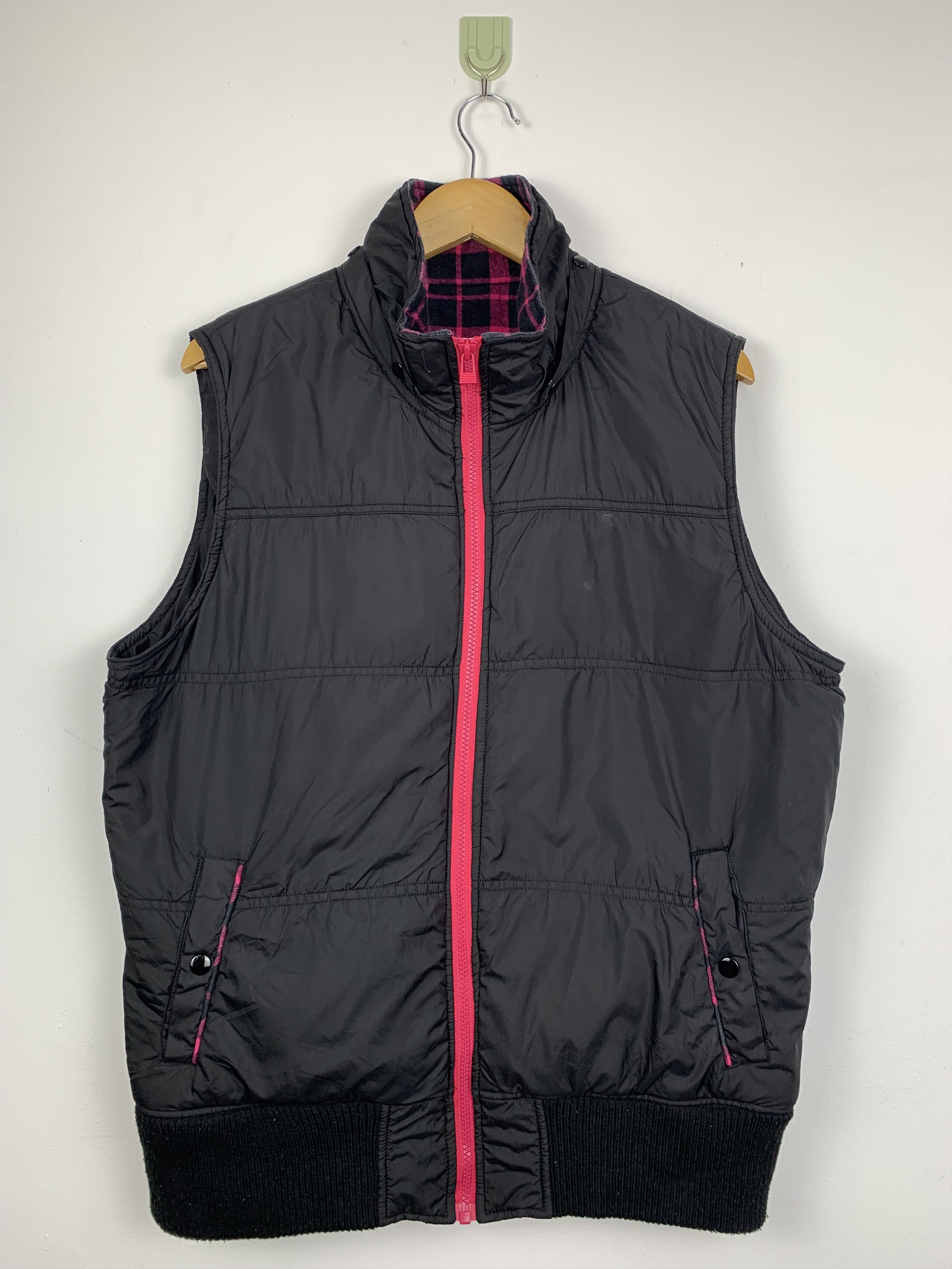 Japanese Brand JAPANESE BRAND Puffer Sleeveless Checkered Lining Vest Size US M / EU 48-50 / 2 - 1 Thumbnail