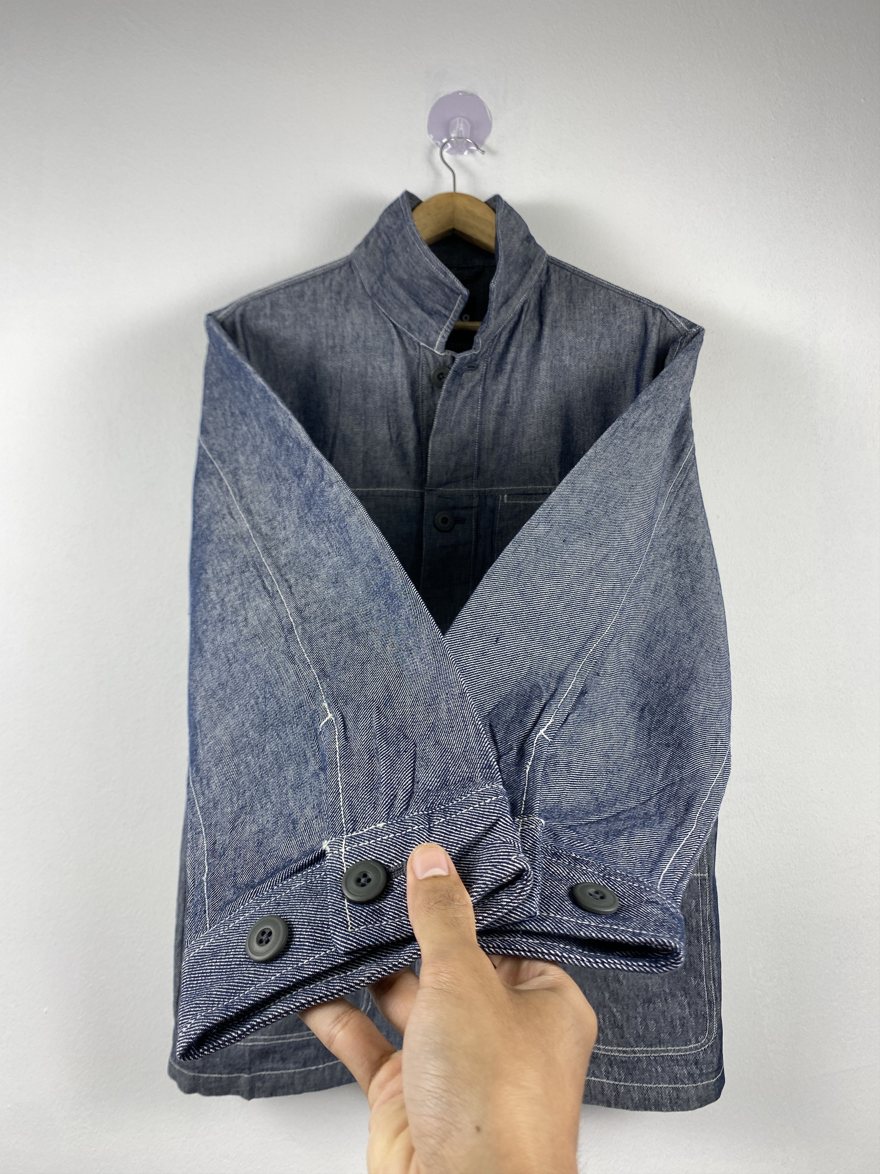Uniqlo Vintage Uniqlo Denim Button Up Jacket J1298 Size US S / EU 44-46 / 1 - 6 Thumbnail