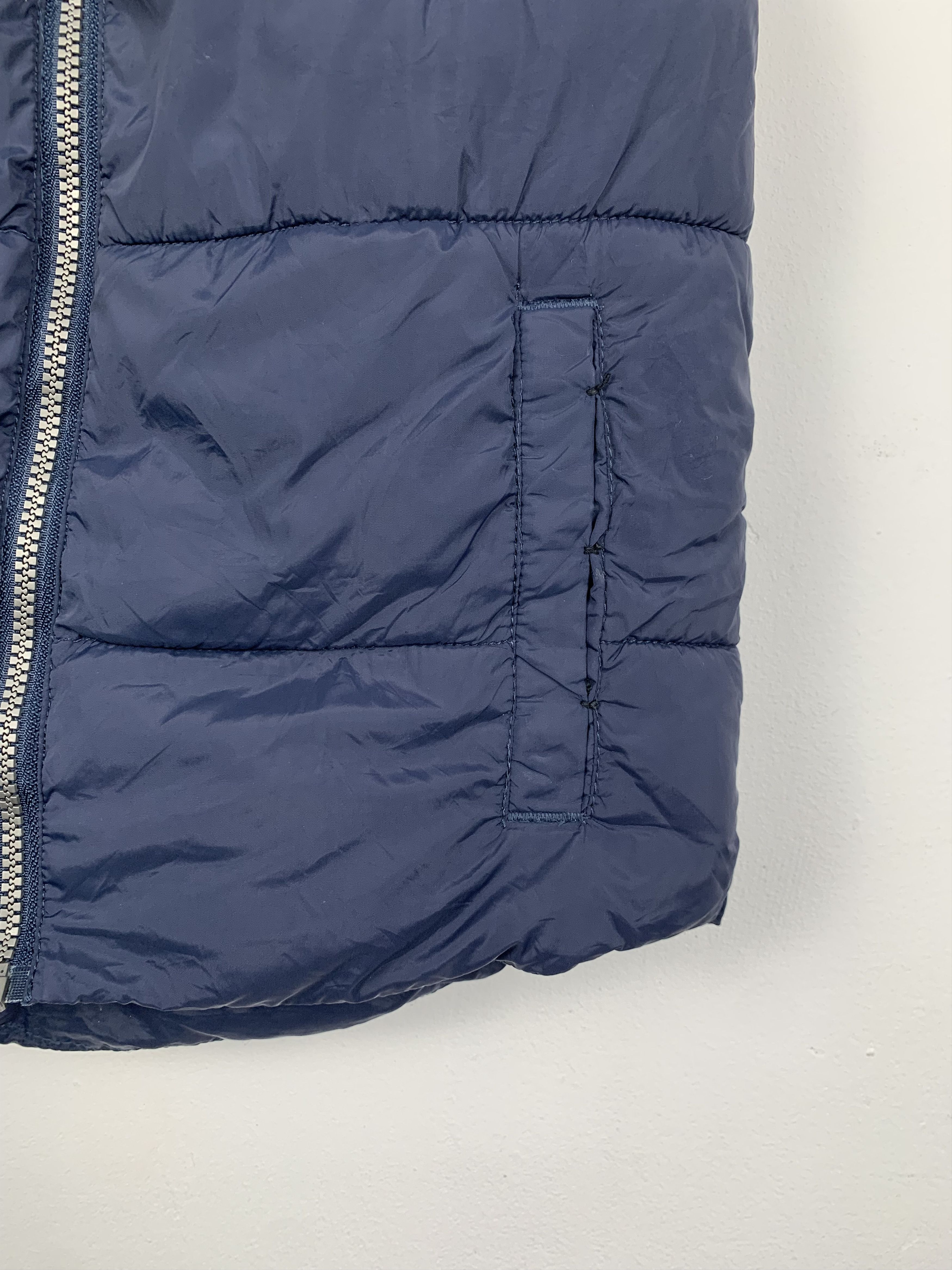 H&M H&M Kid Puffer Star Pattern Lining Sleeveless Vest Size US XS / EU 42 / 0 - 3 Thumbnail