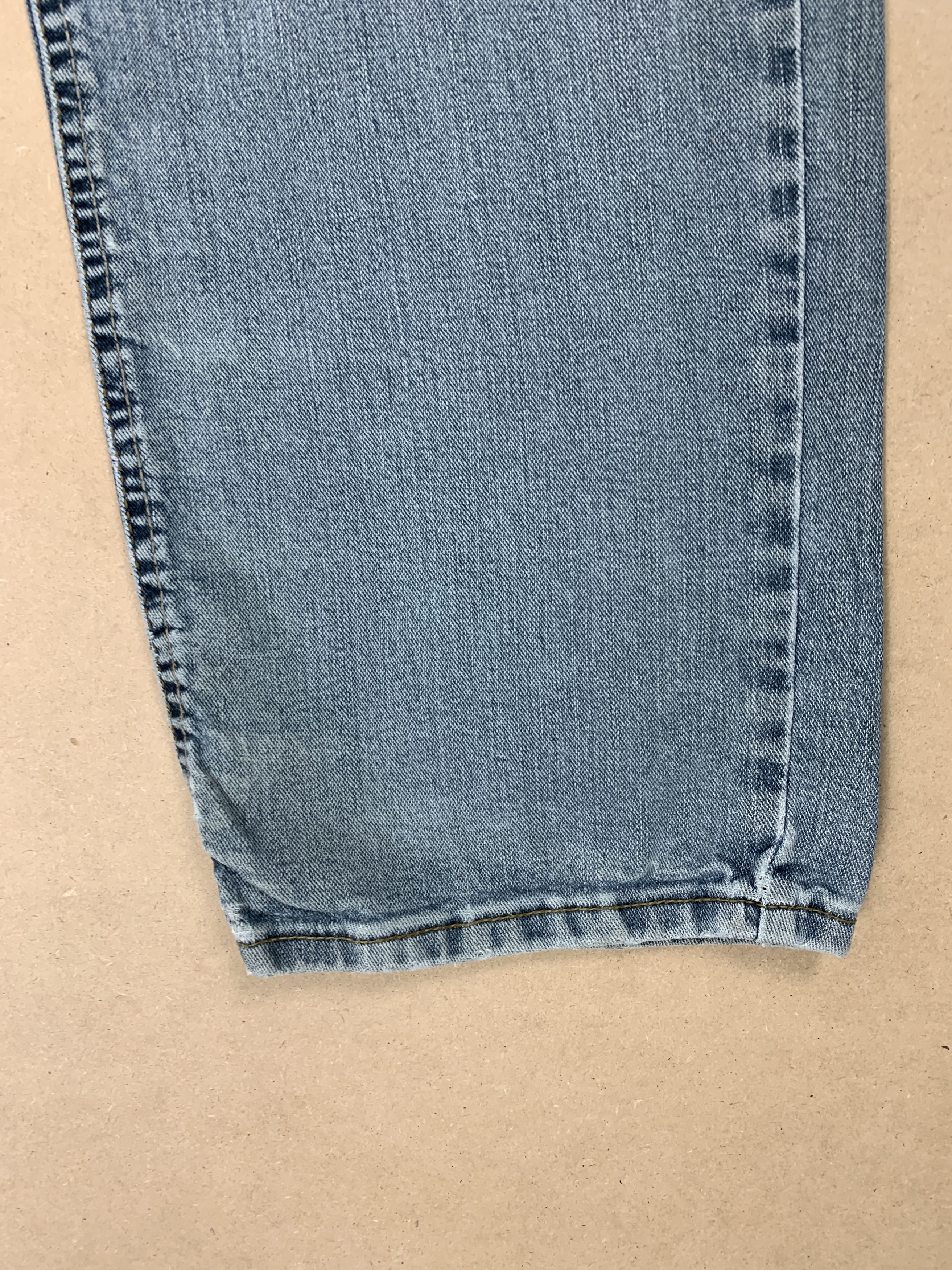 Levi's × Vintage Vintage Levis 551 Straight Cut Faded Mid Wash Jeans Size US 34 / EU 50 - 3 Thumbnail