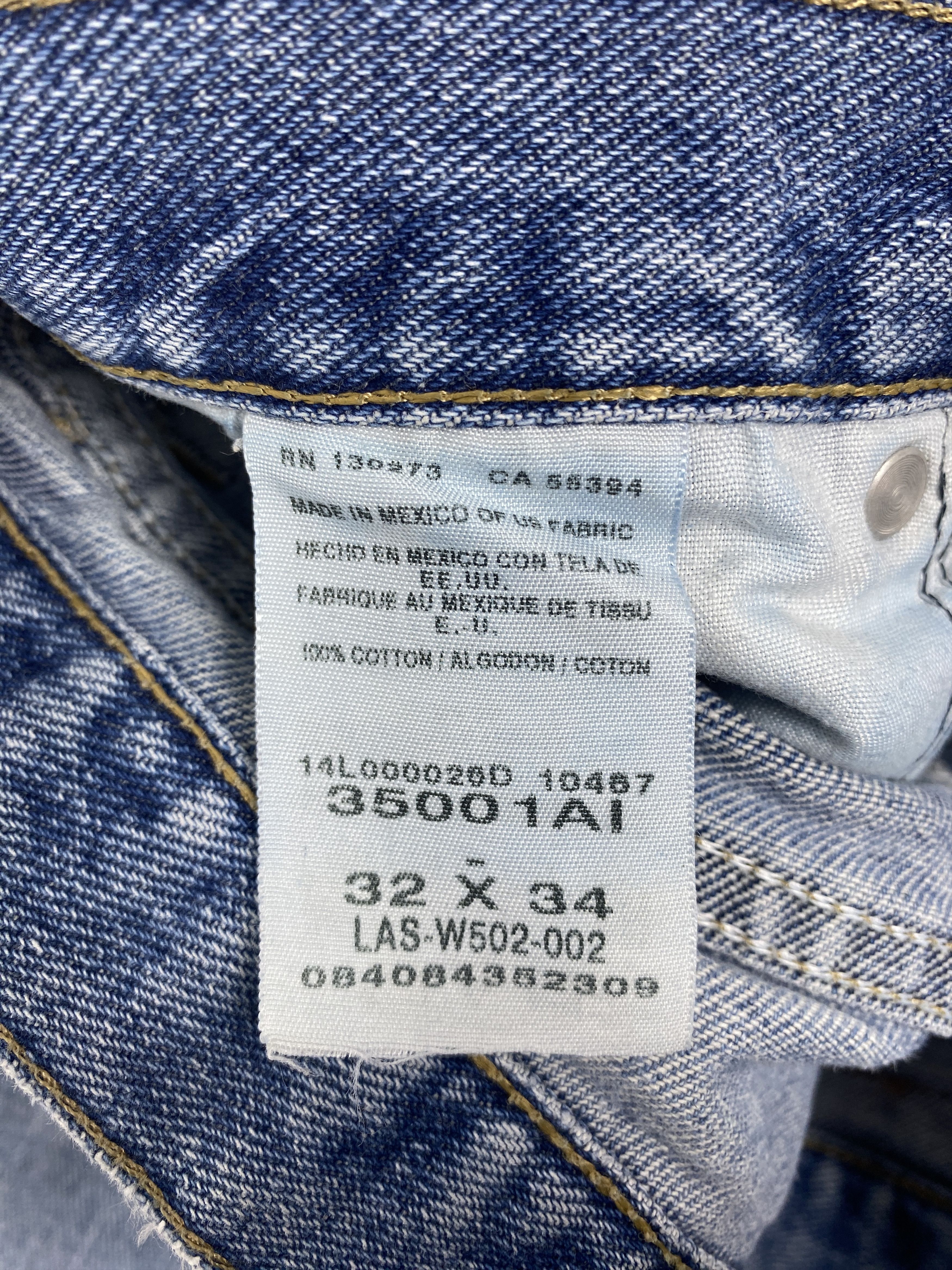 Vintage Vintage 90s WRANGLER Distressed Faded Light Wash Jeans Size US 31 - 9 Thumbnail