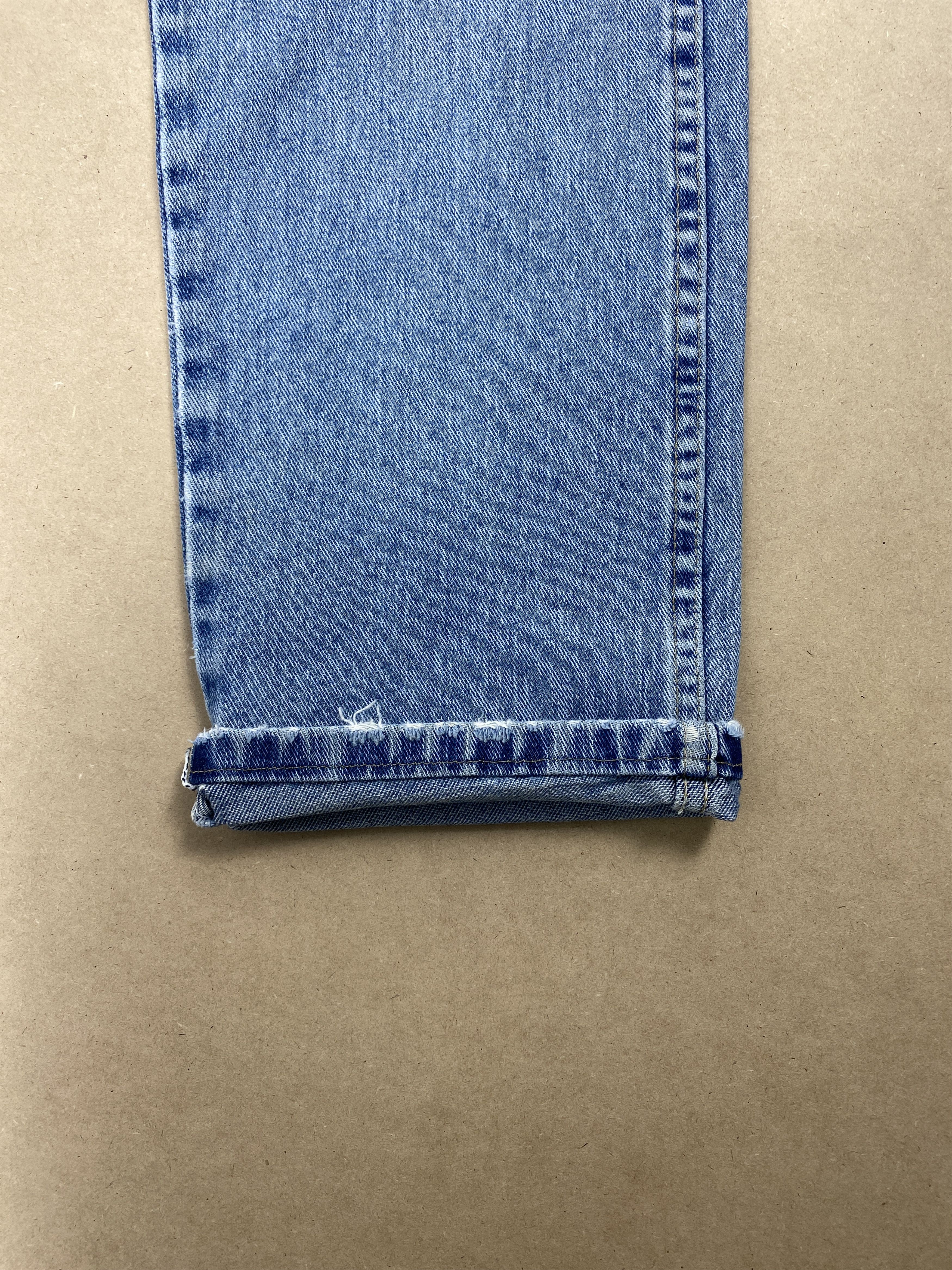 Vintage Vintage 90s WRANGLER Distressed Faded Light Wash Jeans Size US 31 - 4 Thumbnail