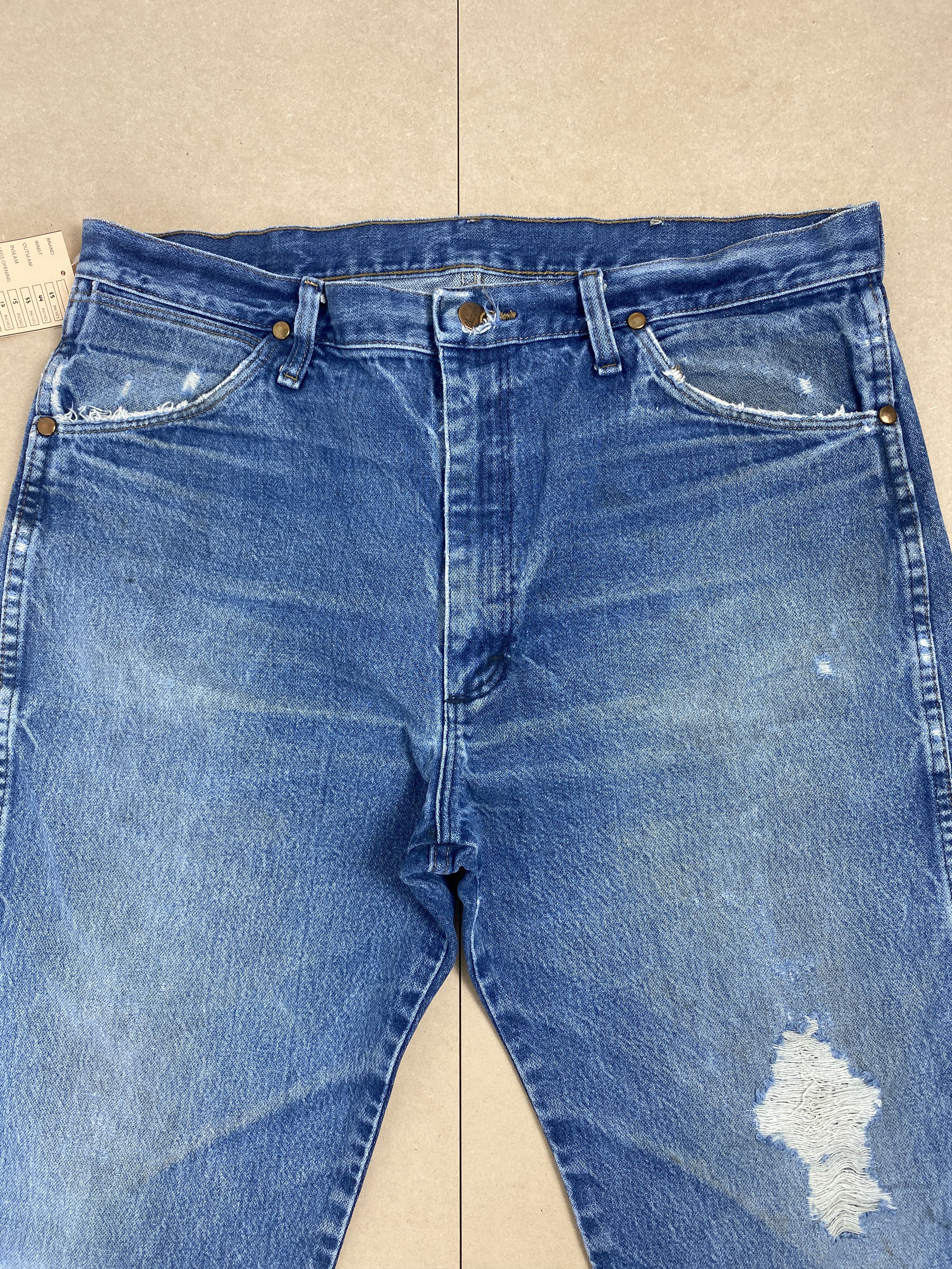 Vintage Vintage Wrangler Straight Cut Distressed Faded Blue Jeans Size US 35 - 2 Thumbnail