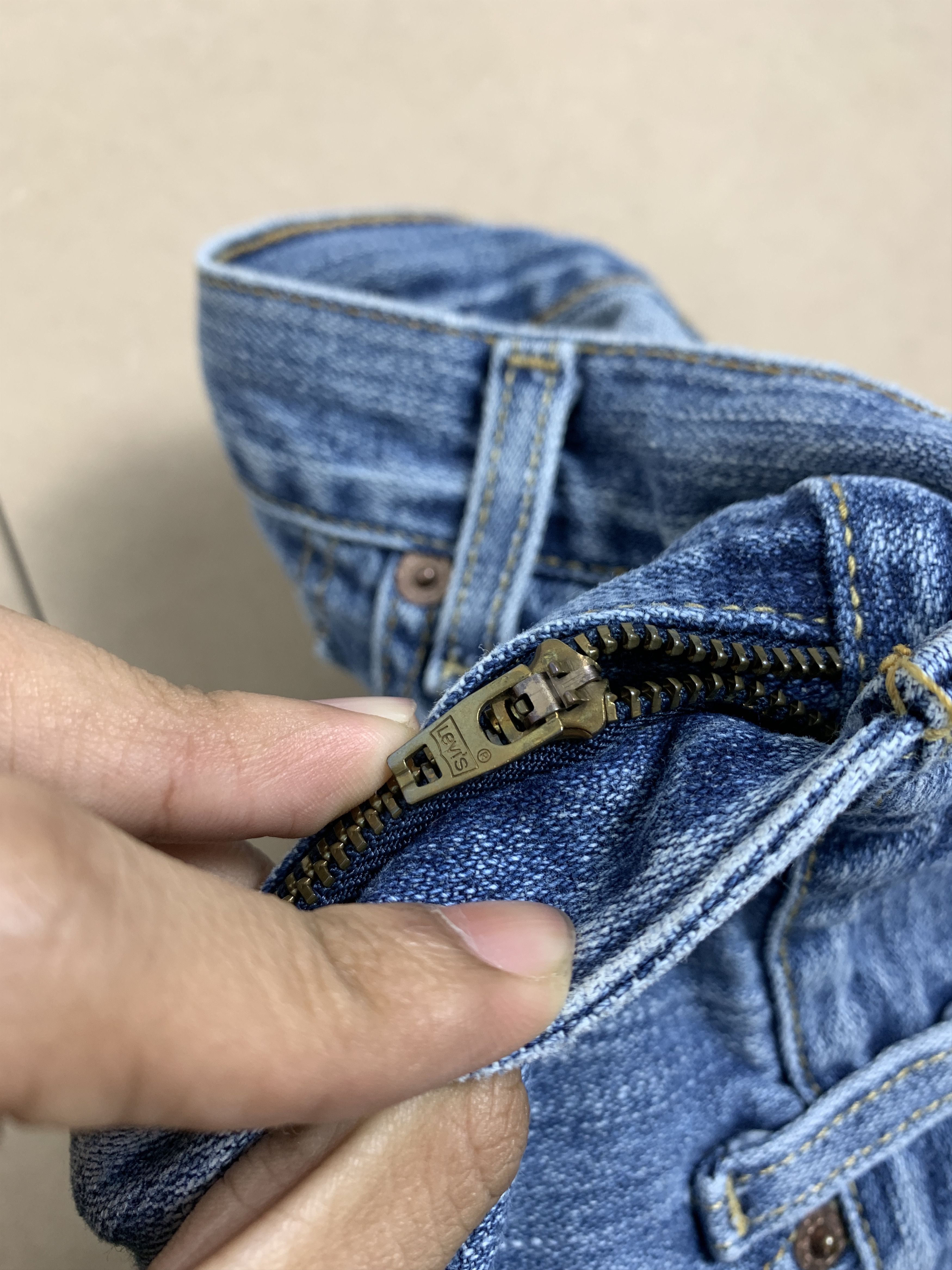Levi's Vintage Levis Nouveau 3 Quarter Mid Wash Jeans Size US 34 / EU 50 - 16 Thumbnail