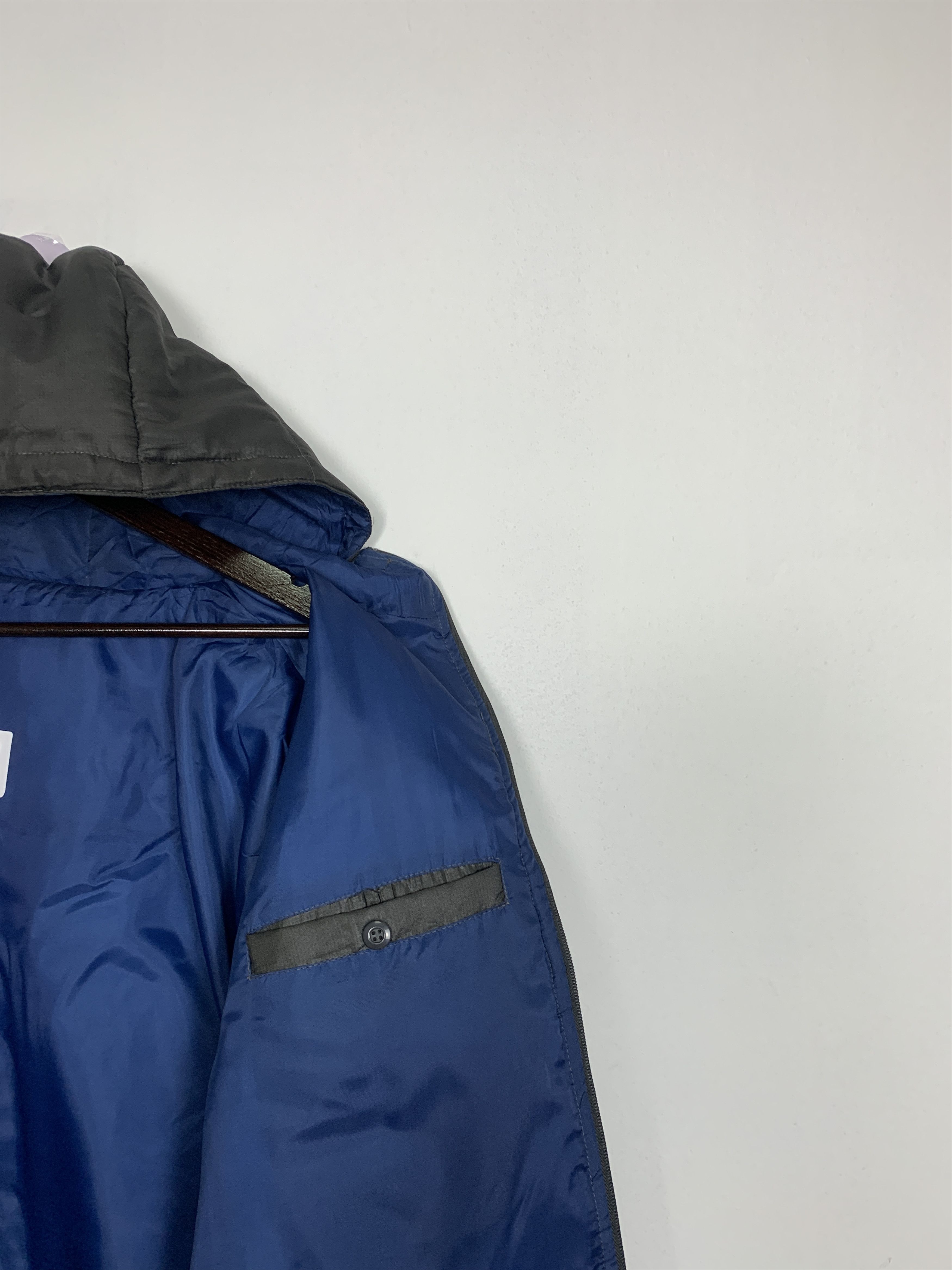 Japanese Brand Vintage Japanese Brand Puffer Hoodie Jacket Size US L / EU 52-54 / 3 - 15 Thumbnail